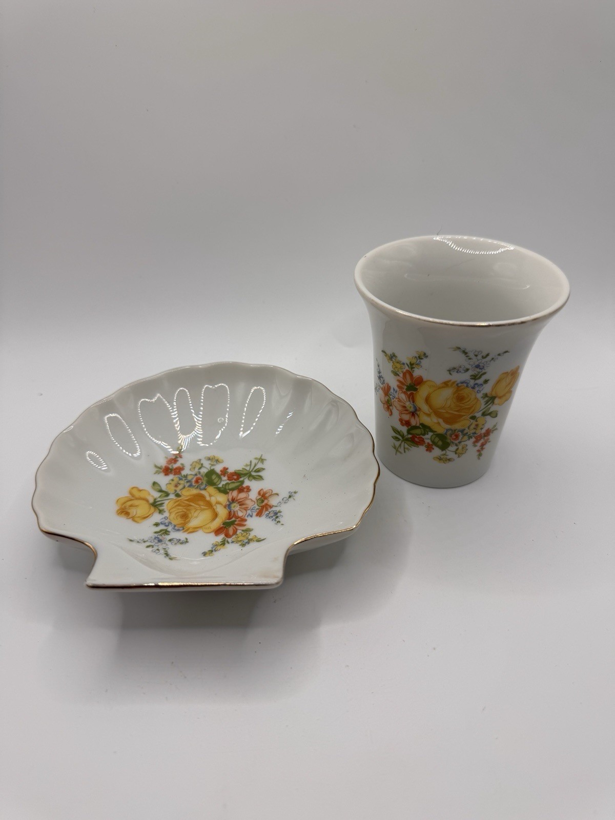 VTG royal crown Japan, porcelain cup, and soap dish set, yellow Rose floral