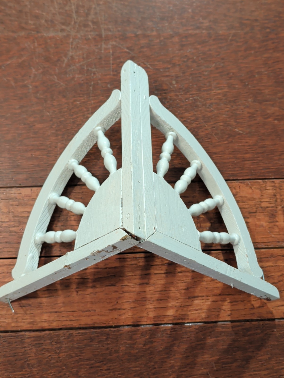 Farmhouse White-Distressed Corbels Shelf Or Corner Decor