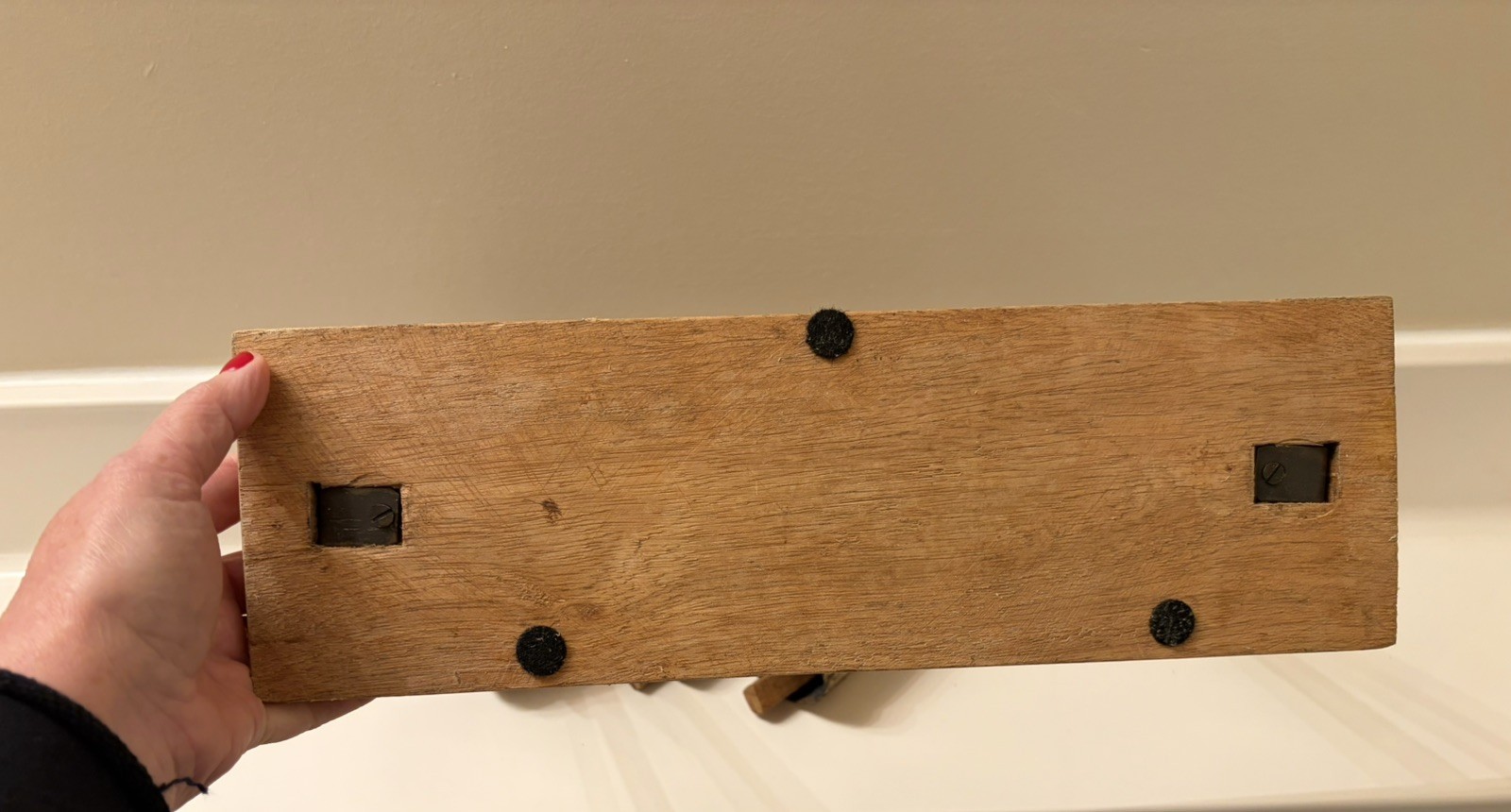 Hanging Bell Graduated Chimes Table Top Metal & Wood /Leather Striker Meditation