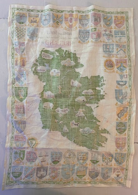 Ireland Wall Hanging, Made by Linanne, Coat of Arms