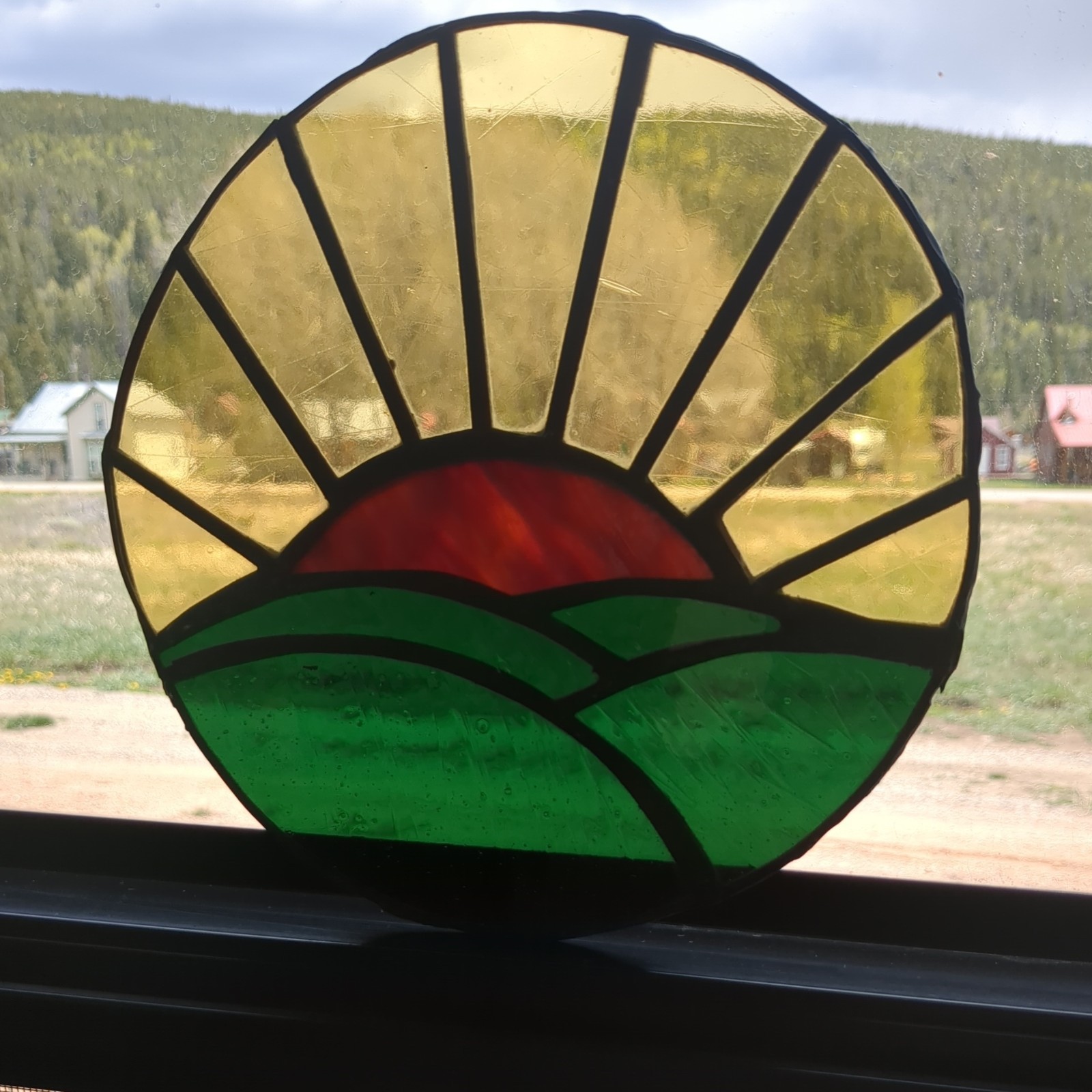VTG Lead Stained Glass Sun Catcher Round 8-1/4 Inches Sunrise Sunset No Hanger