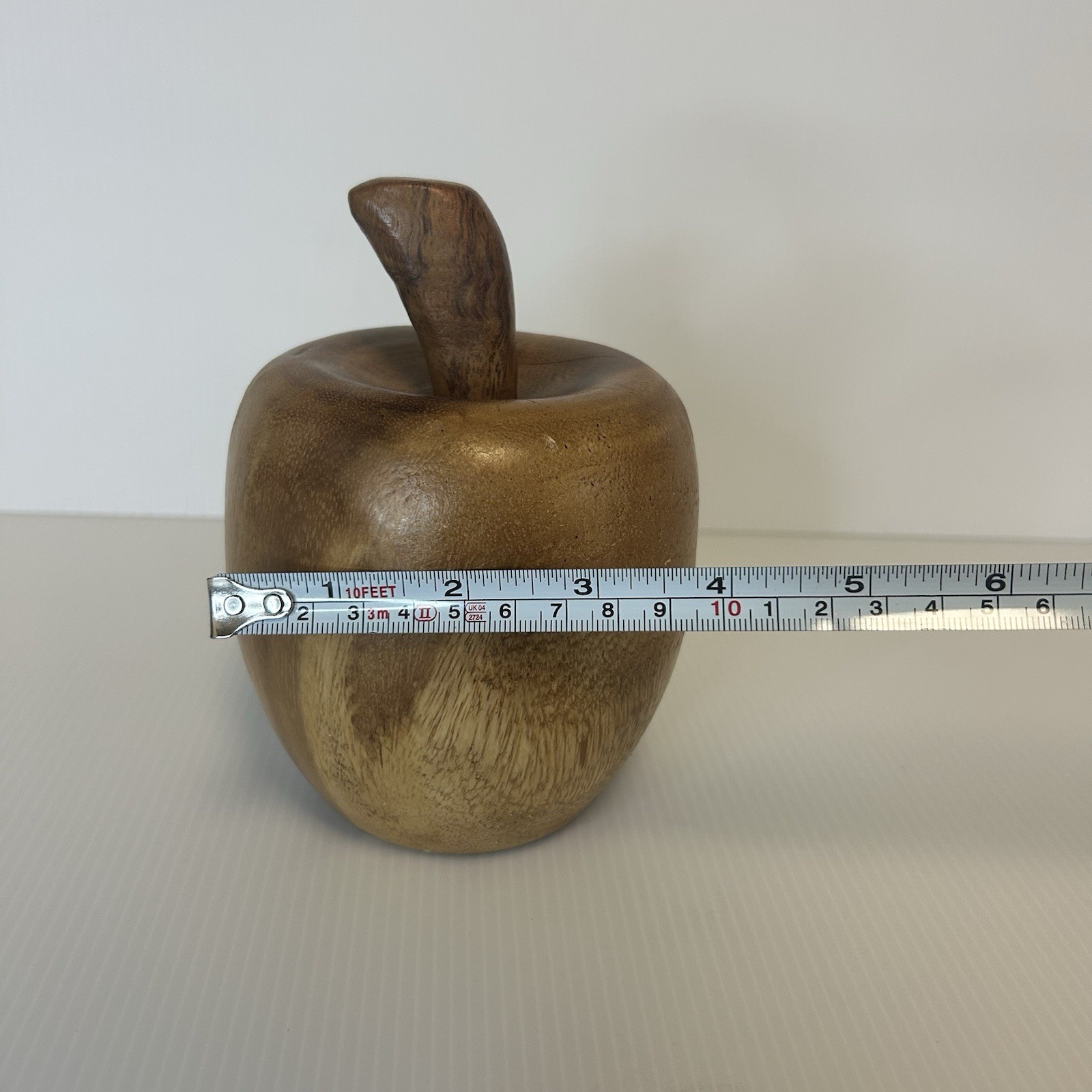 Vintage Maple Hand Carved Solid Wood Apple Antique Collectable Fruit 6.5” MCM
