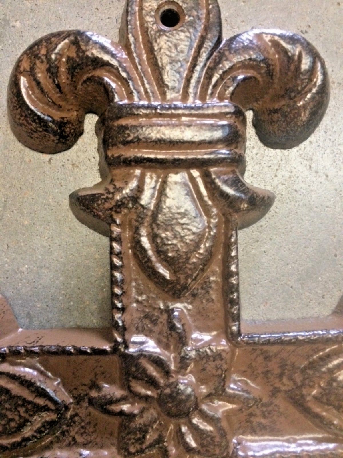 Large FLEUR DE LIS CROSS Antique Brown Patina Finish for wall mounting 9″ x 12″