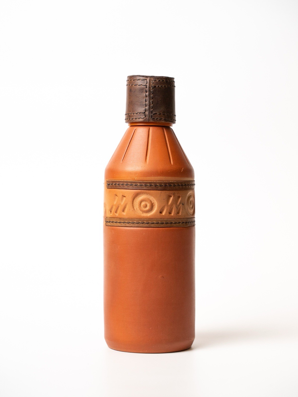 Handmade Terracotta Clay Water Bottle – Eco-Friendly | Natural Hydration | 600ml