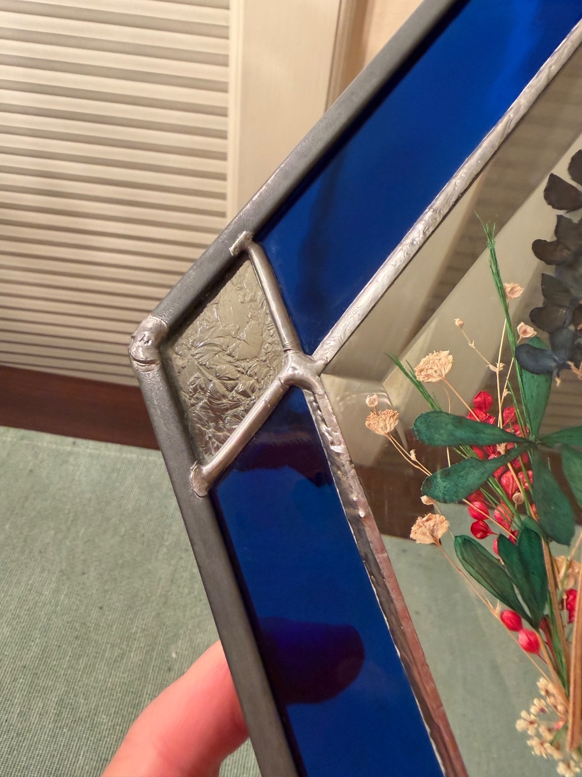 Vintage Diamond Shaped Suncatcher w/Pressed Flowers Colbalt Blue 12″x7″