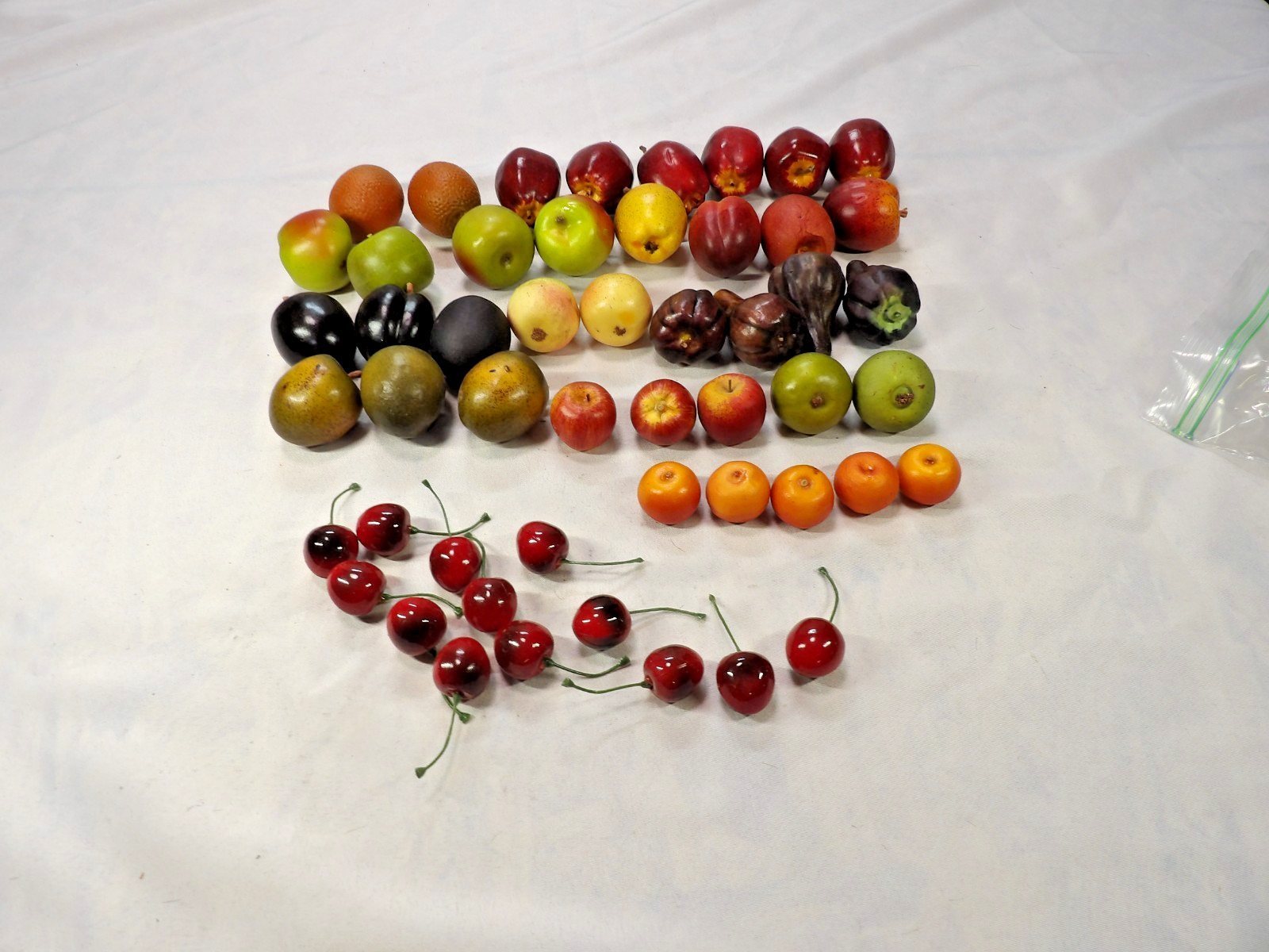 45PCS VTG Fruit Apples Pears Oranges Cherry’s Persimmons Plums Eggplant Peaches