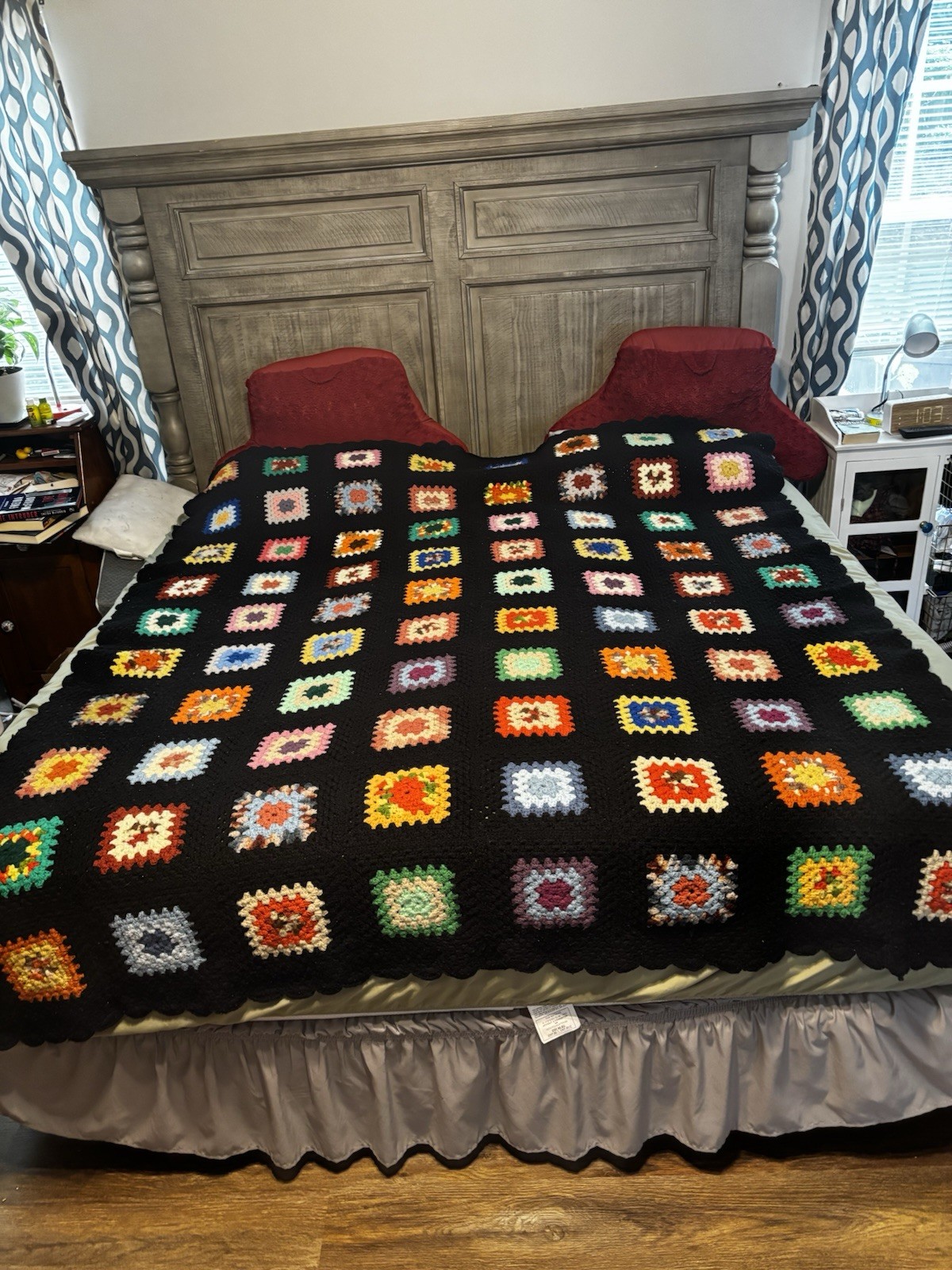 Vintage Granny Square Afghan Crochet Blanket – King Sized