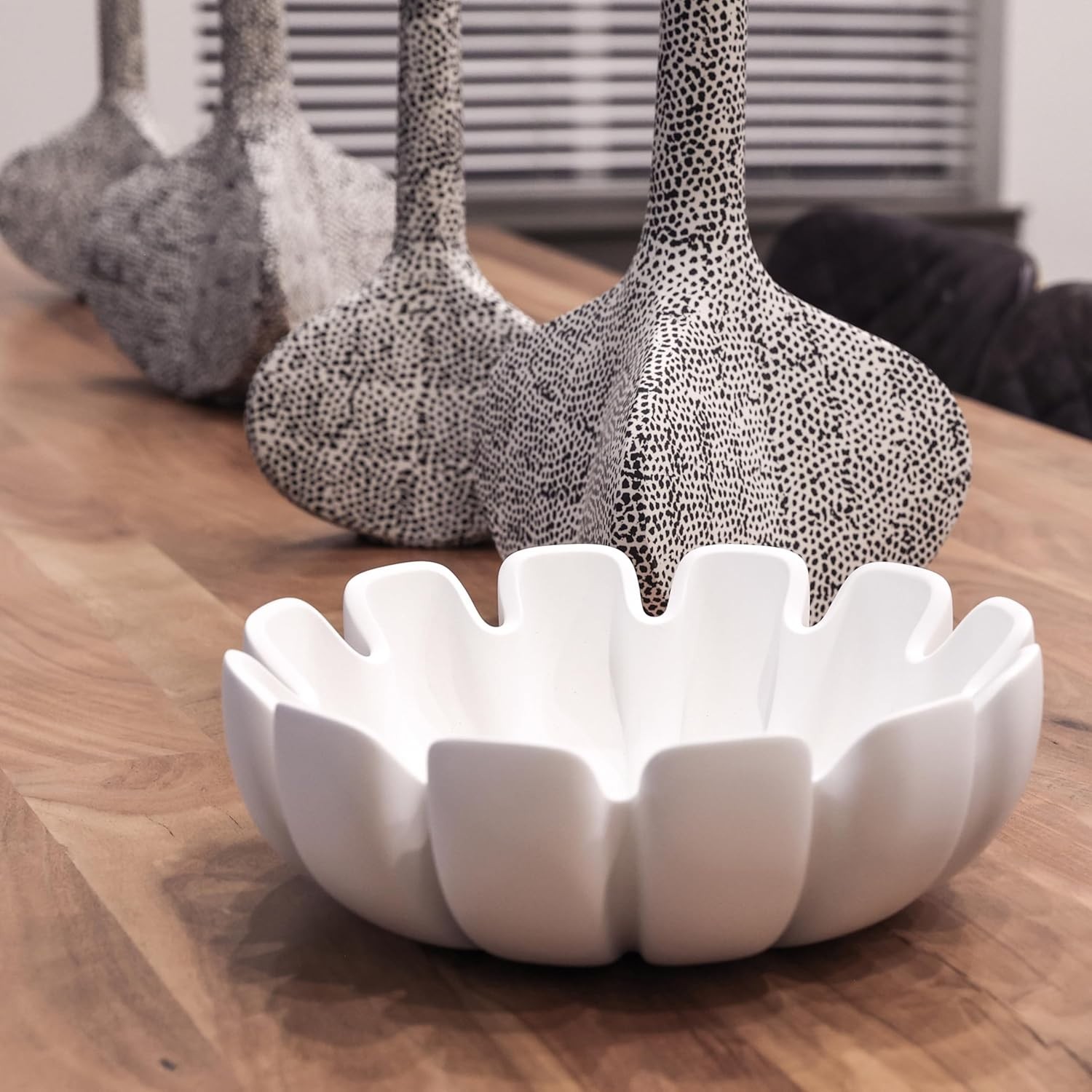 Modern 12″ Handcrafted Concrete Bowl – Elegant Centerpiece for Living Spaces