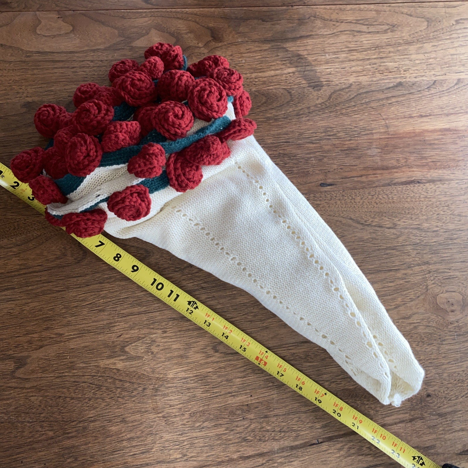Finished Flower Bouquet Blanket, Crochet Red Rose Knitted Throw Blanket 40”