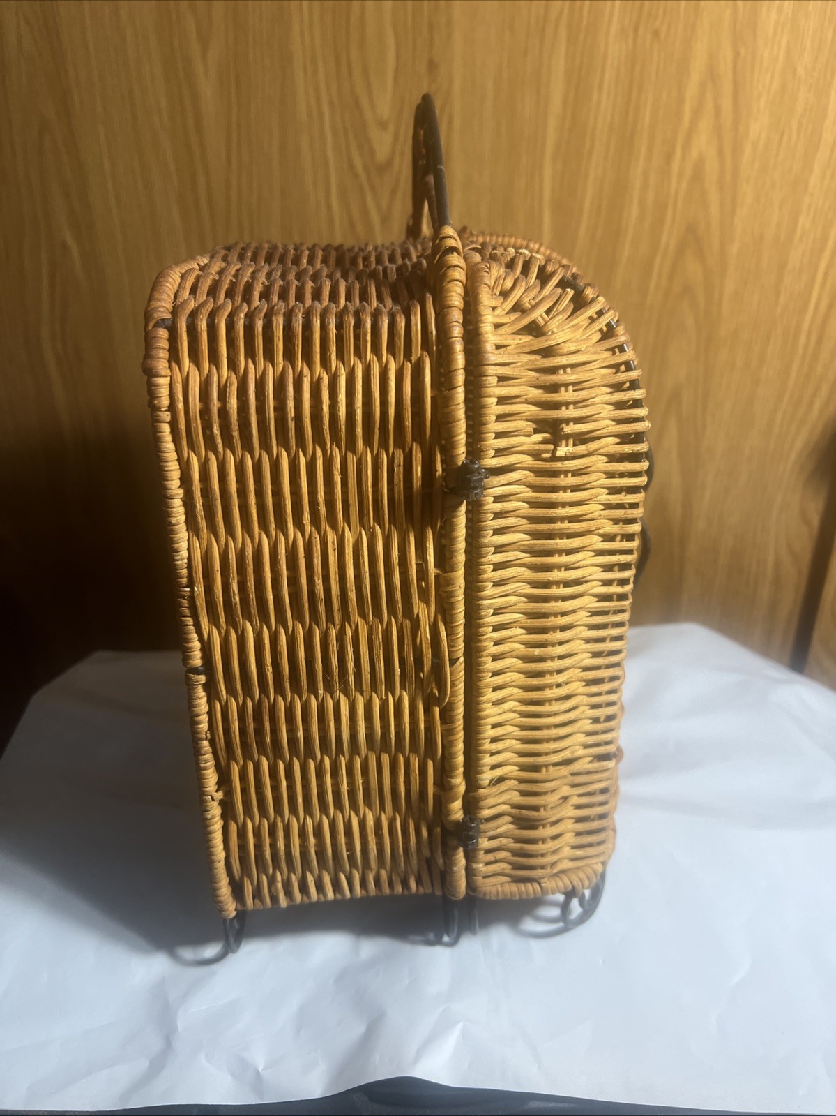 Princess House Hide-Away Cabinet Basket. Vintage. Used See Pictures For Details