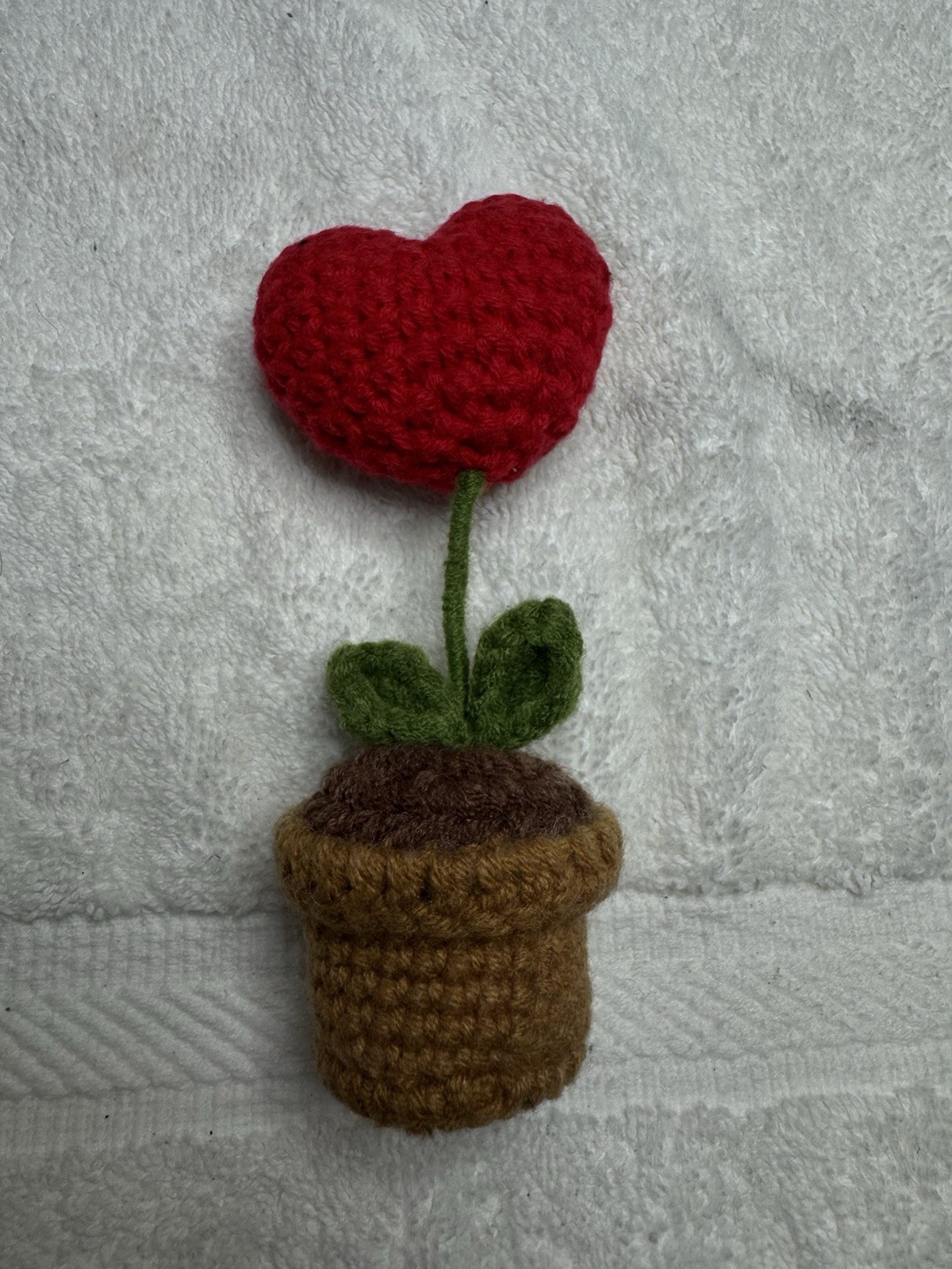 Hand Knitted Potted Plants Crochet Heart Flower, Home Decor Ornament