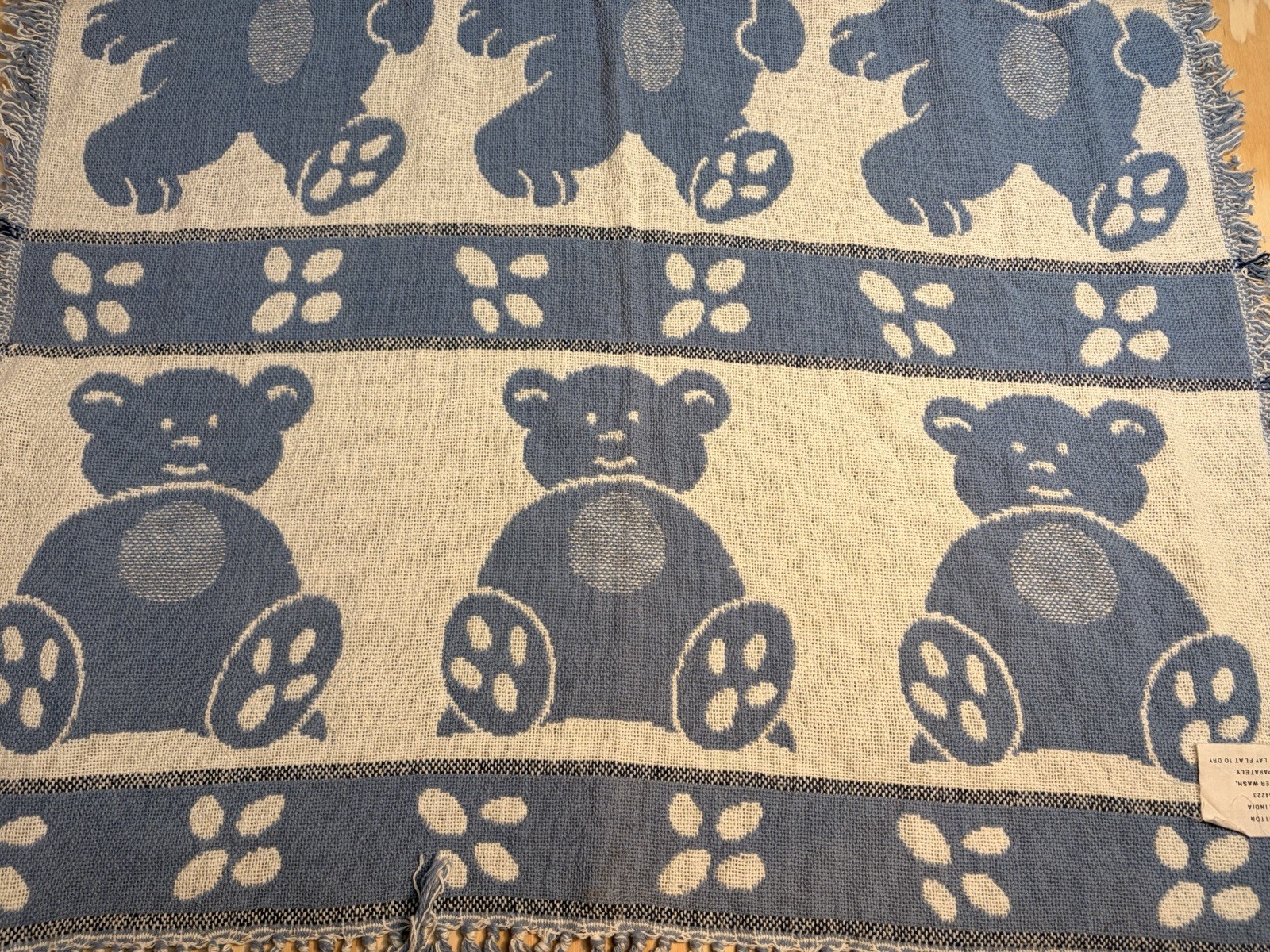 VTG Woven Tapestry Blanket Blue And White, 100% Cotton- Bear Holding Balloon