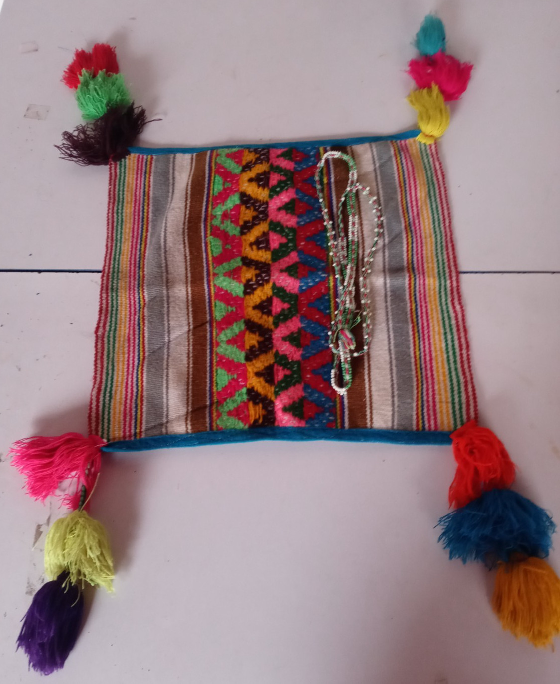 Aguayo Set Decorated Bow Multicolored Beads Pago Madre Tierra