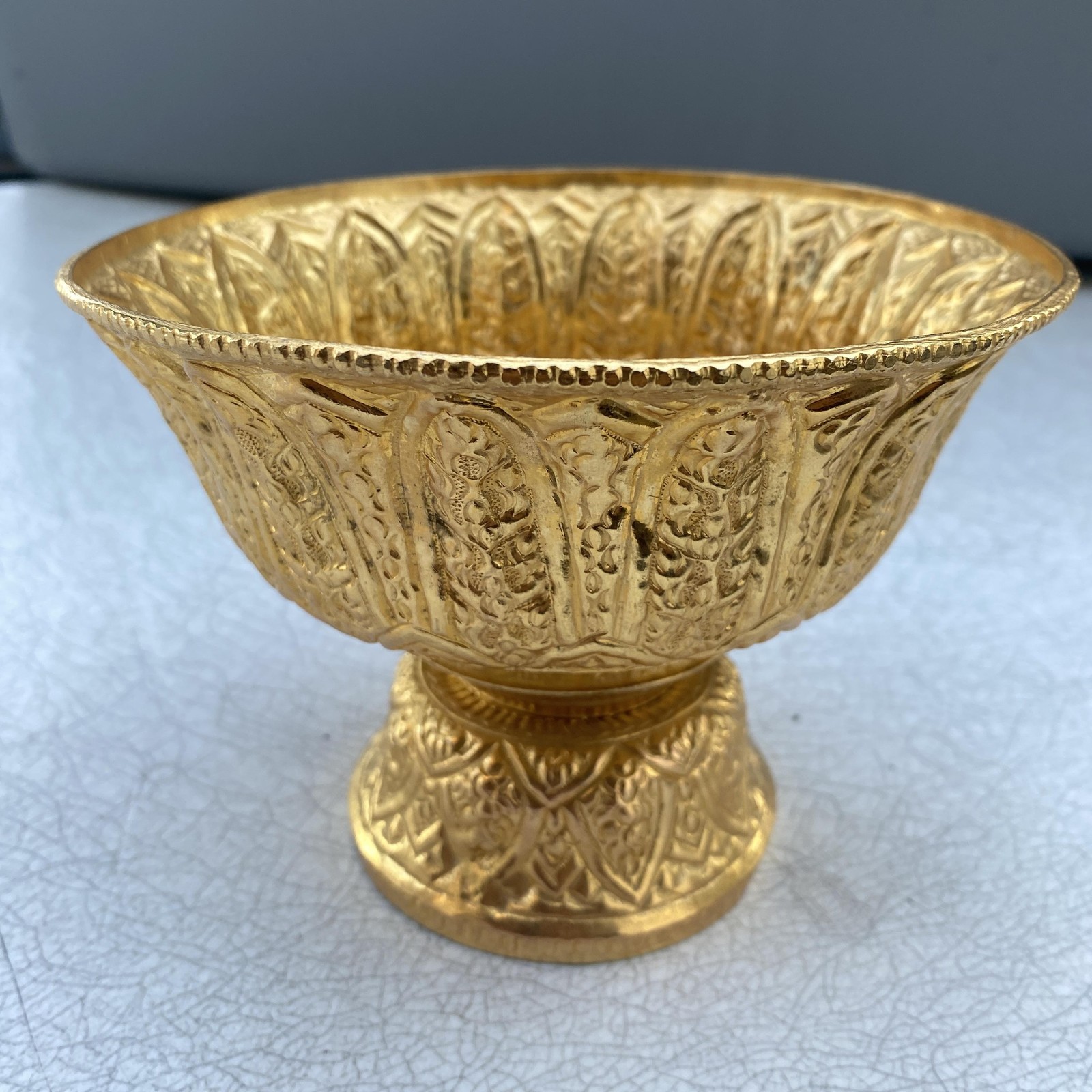 Vintage Style Phan Lao Thai Design High Foot Gold Tray Embossed Aluminum 6″ x 5″