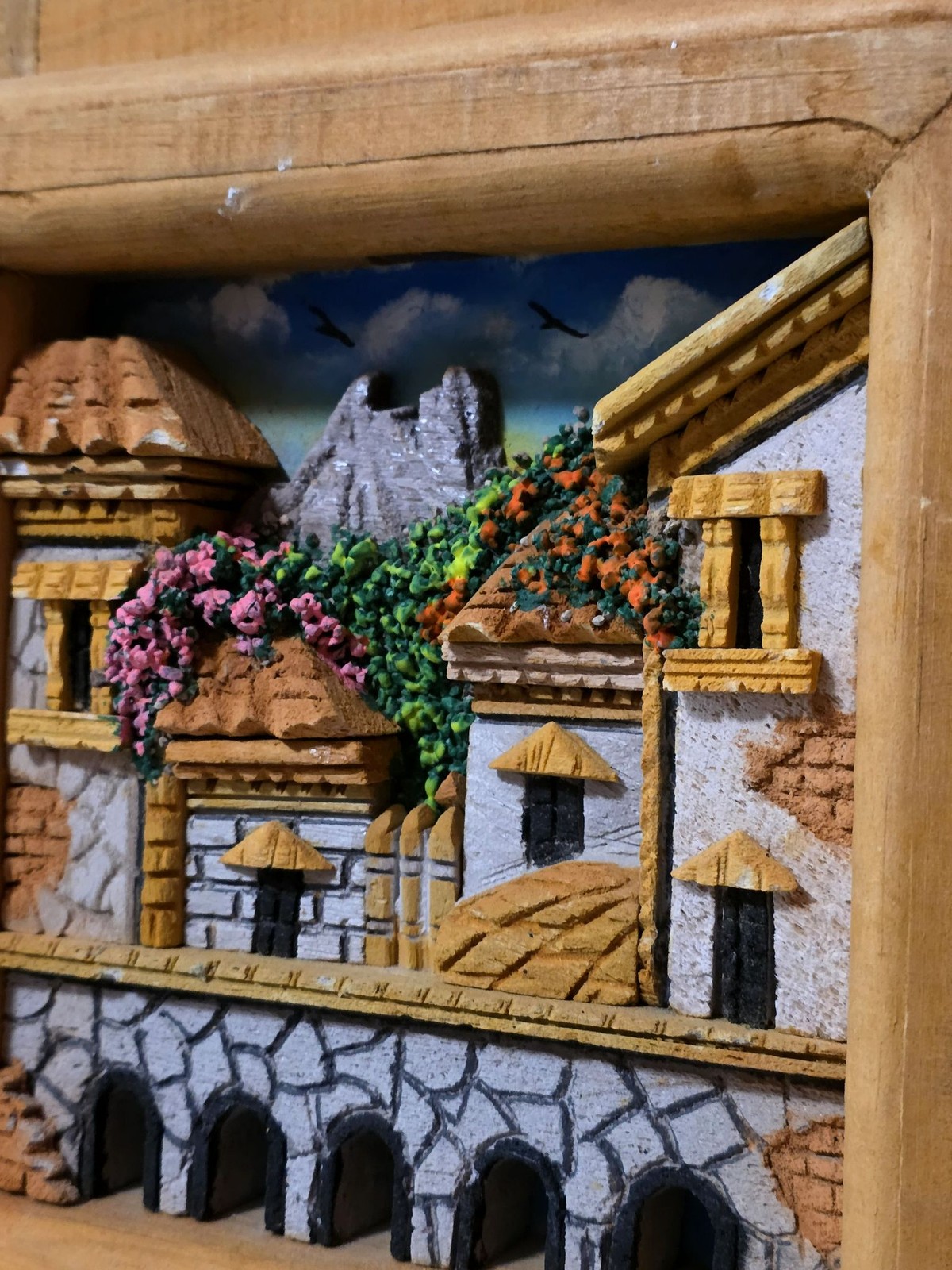 Vintage 3D Village Scene Wall Art Plaque 10×10 Inch Textured Mediterranean Decor