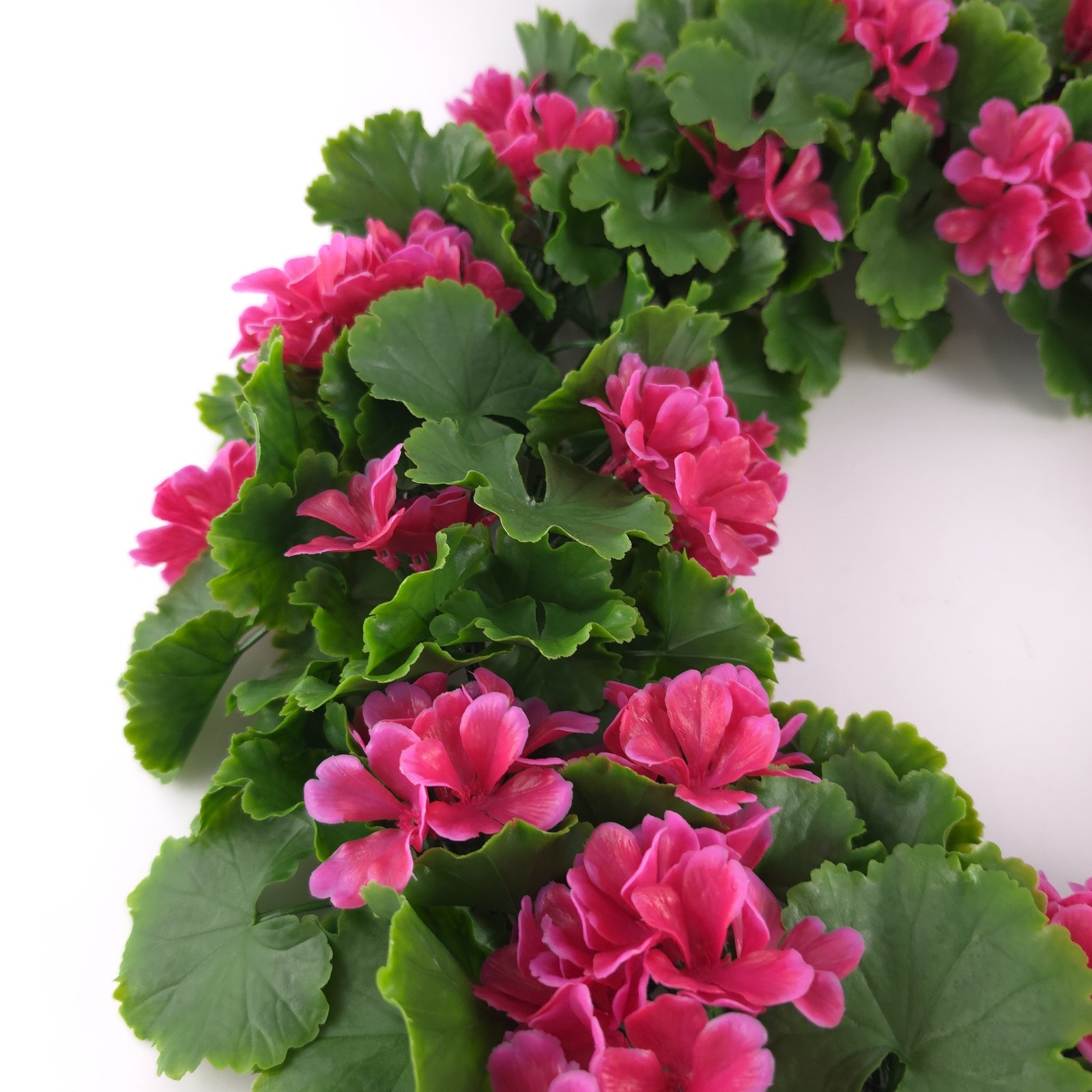 Wicker Park 24″ Indoor/Outdoor Faux Floral Pink Geranium Spring Wreath