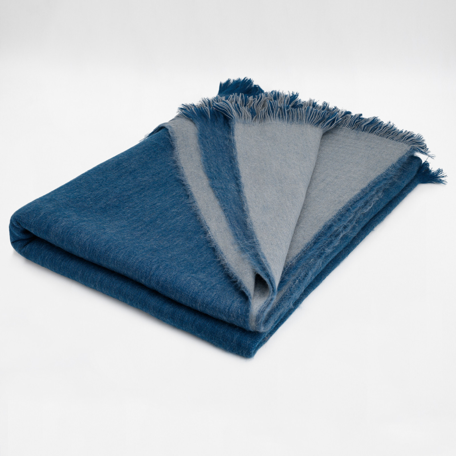 Cozy Soft Reversible Alpaca Wool Fringed QUEEN Blanket – Deep Blue/Grey 98x69in
