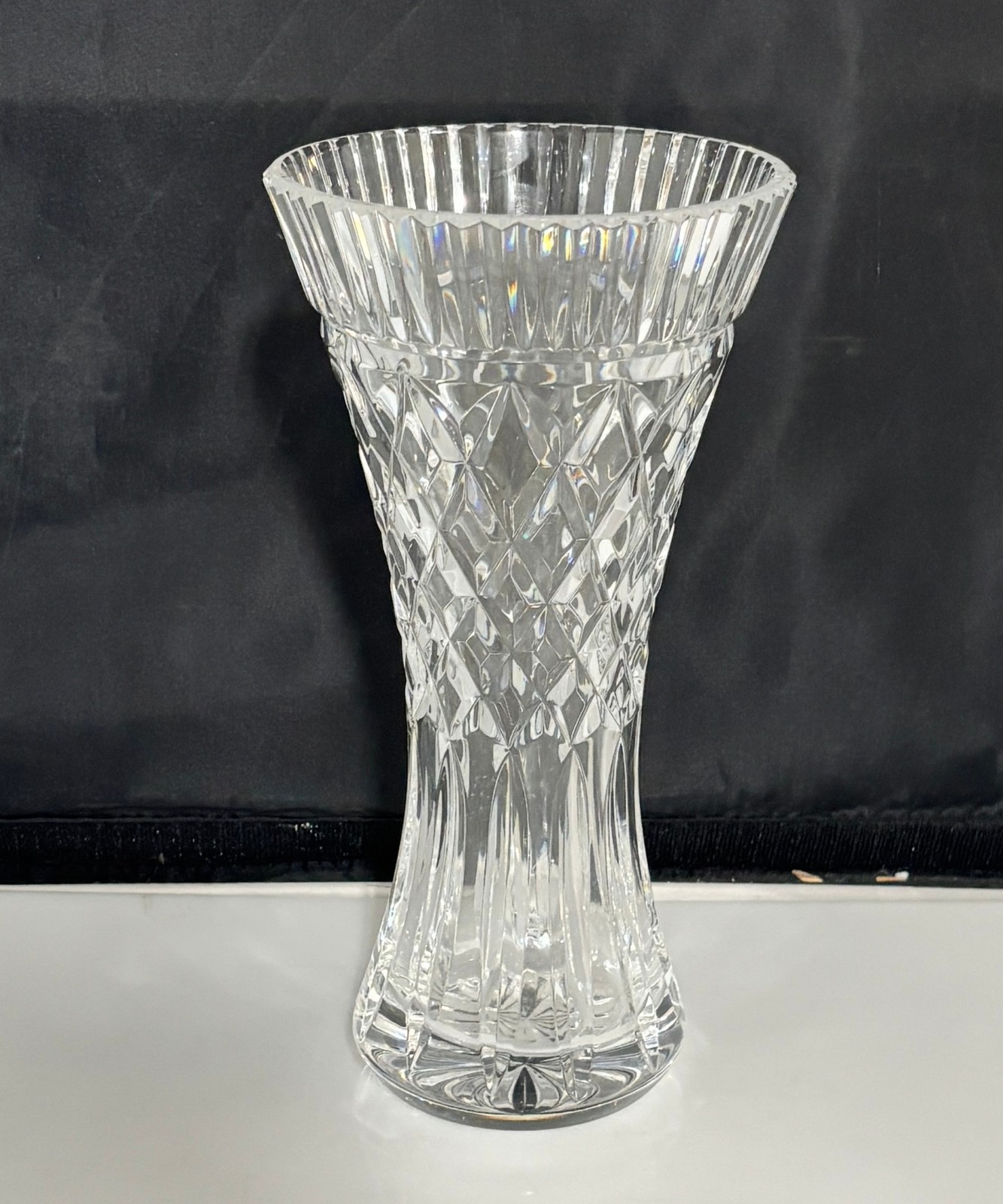 Waterford – Crystal Bud Vase Diamond Cut Scalloped Rim Starburst Base 9″