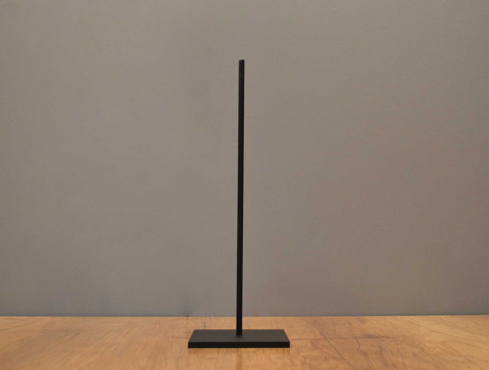 10″ High Metal Display Rod Stand for Tribal Art & other Art objects – 4×4″ base