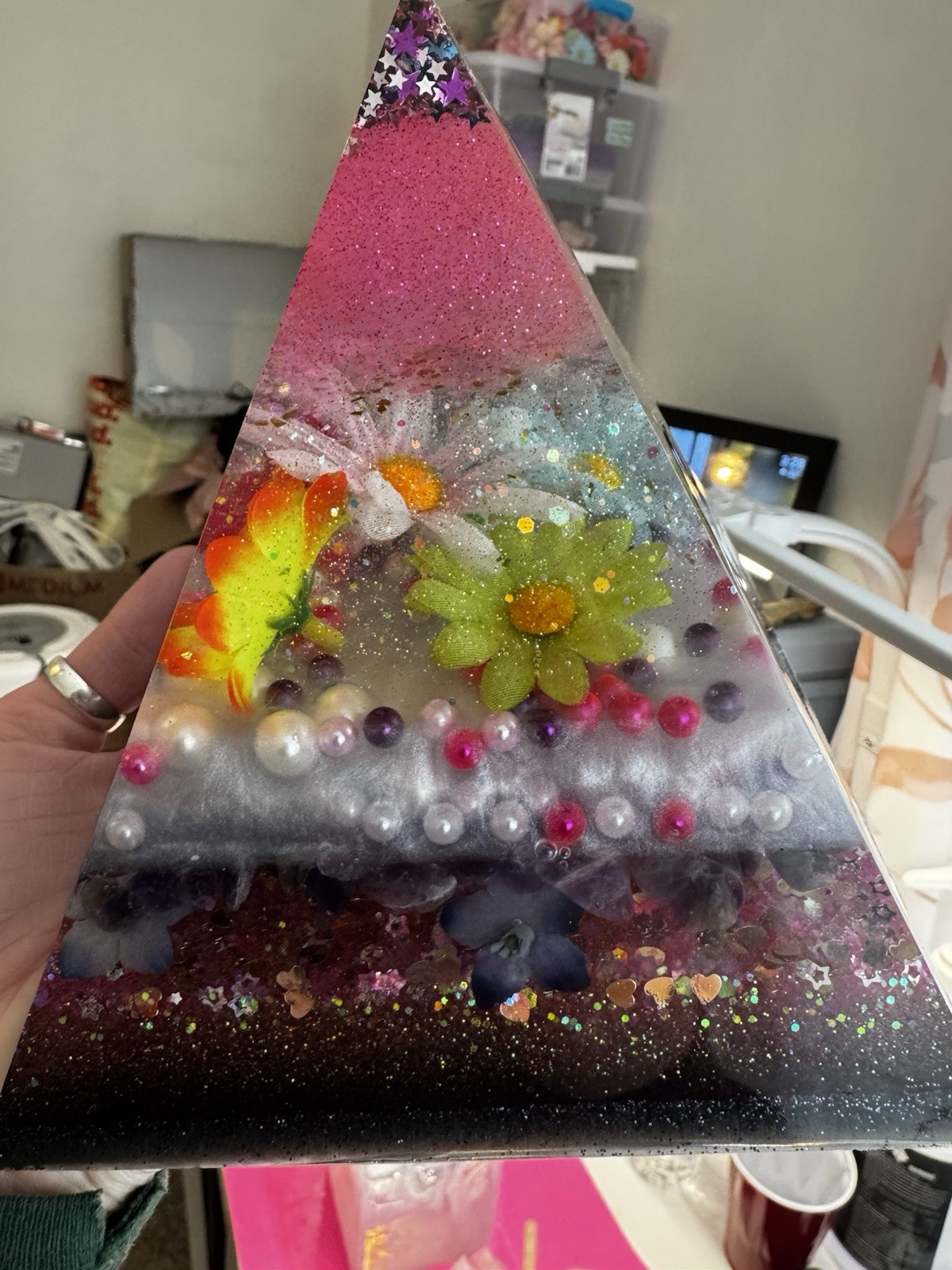 Resin Decorative Pyramid With Embedded Flowers, Pearls, Beads And Glitter