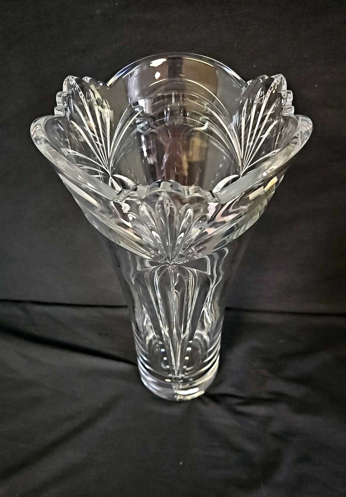 Bohemia Crystal Giga Collection Eclipse 14″ Vase 2 available orig box