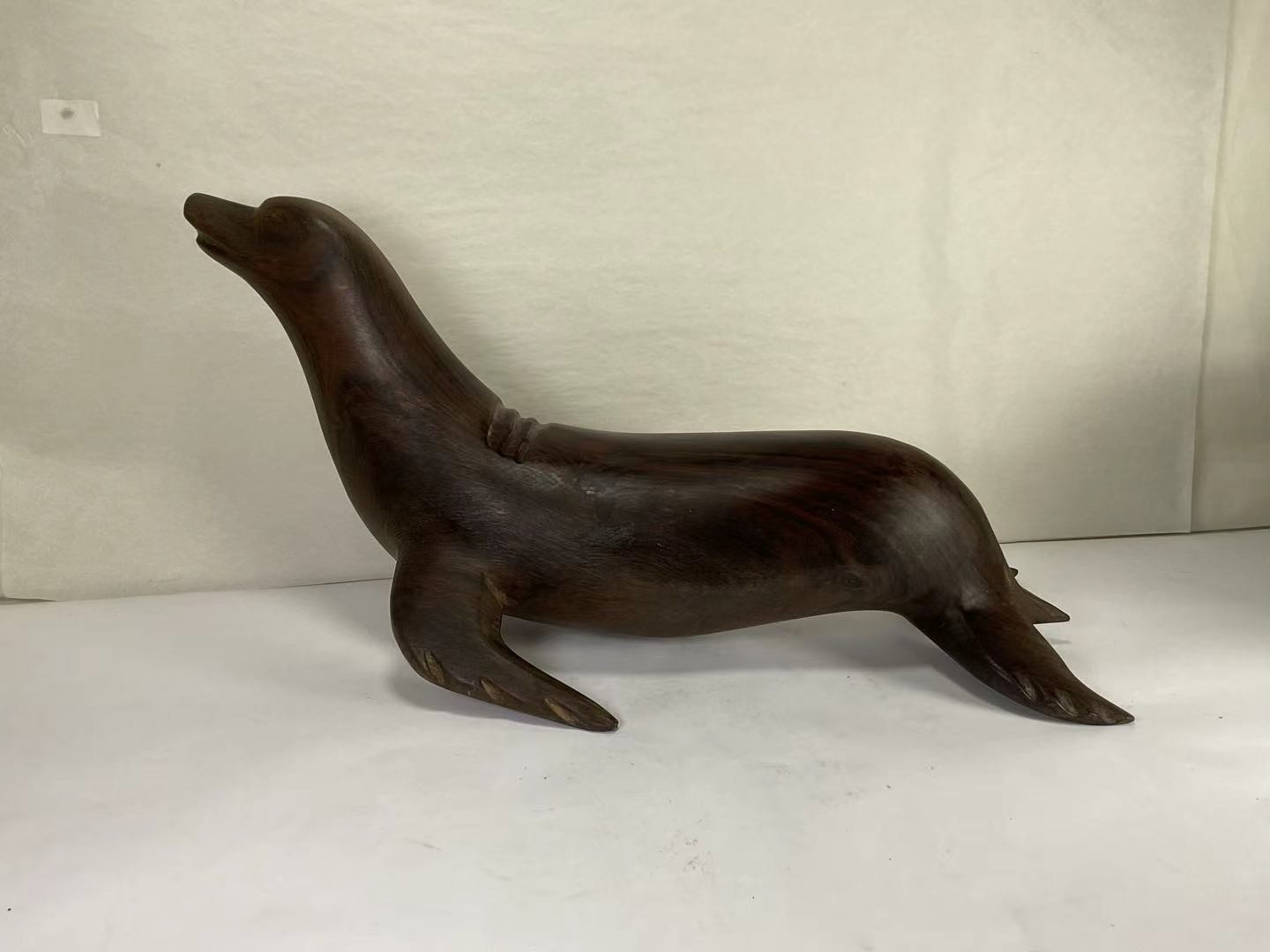 AAA77 Brown Wooden Large Hardwood Carving of a Sea Lion Home Decorative