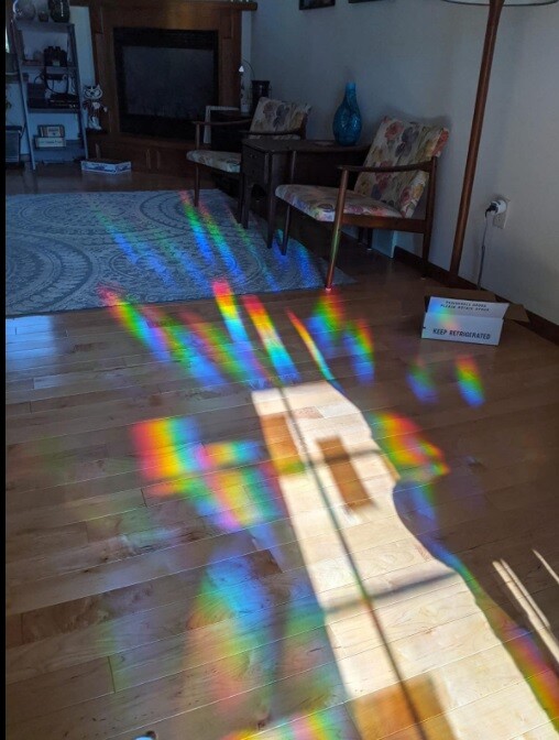 Diffraction Grating Film – Window Suncatcher and Rainbow Maker -18″ x 24″