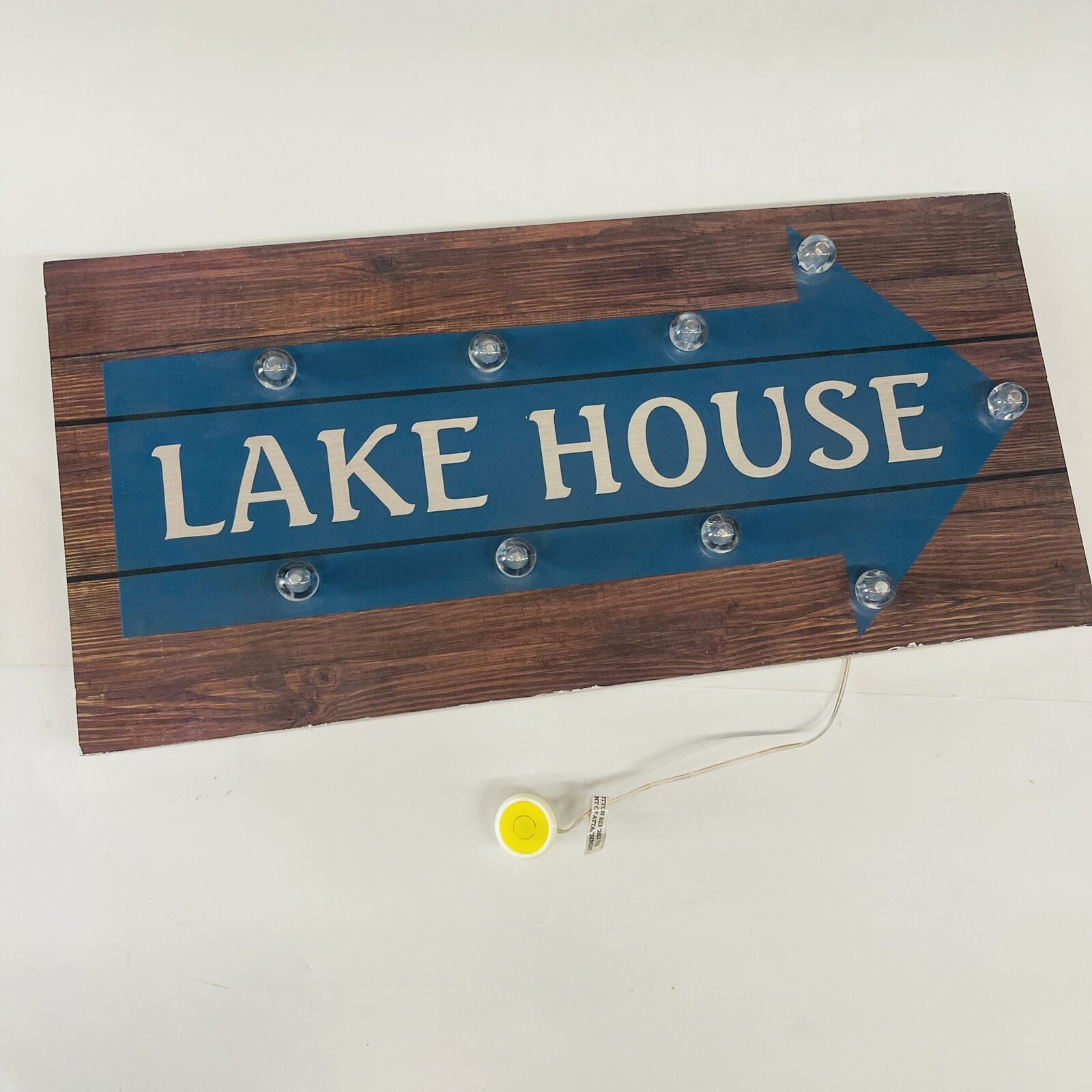 18×9 in Lake House Reactangle SIGN ARROW Light Up Marquee Wooden Yellow Light