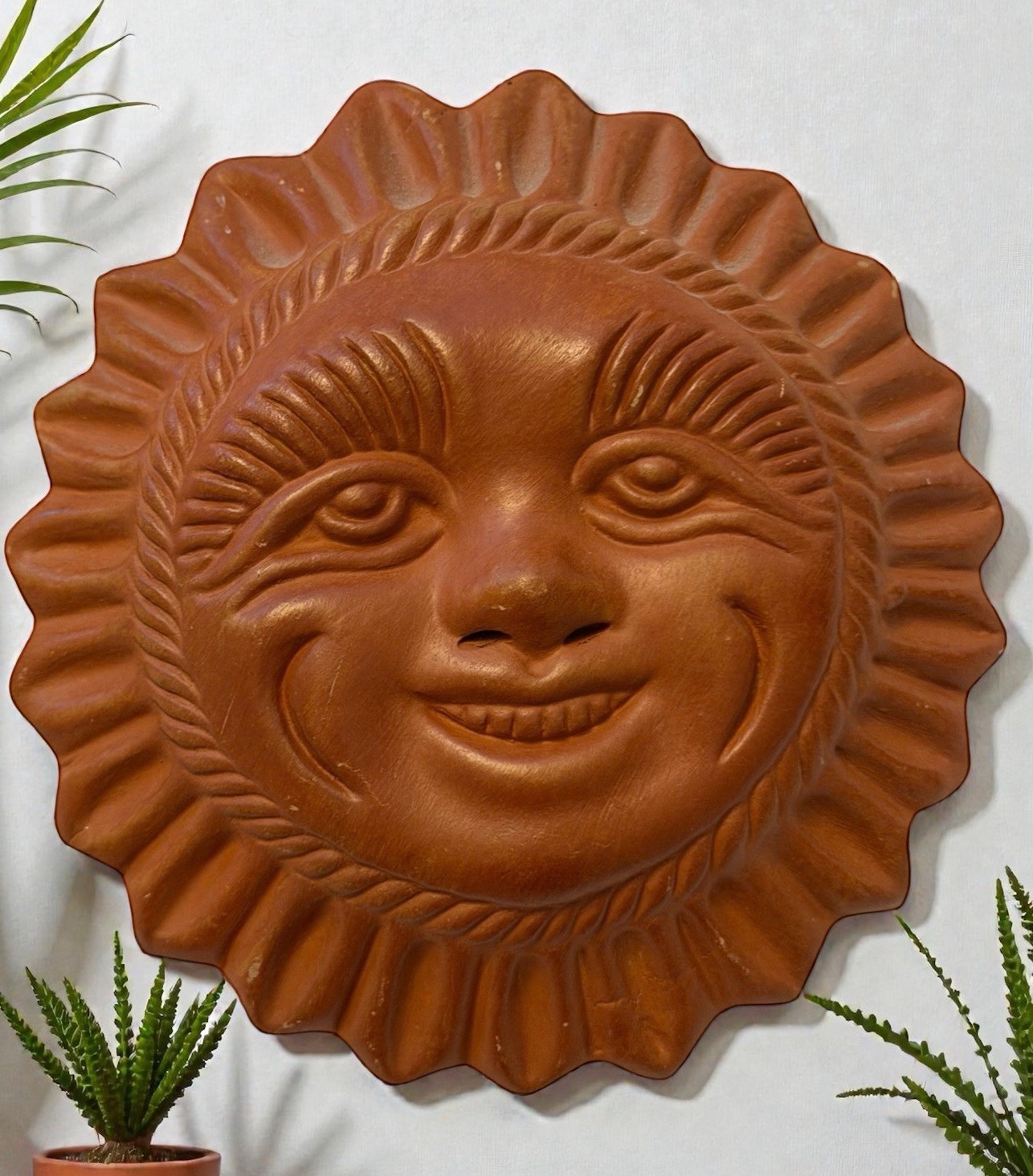 VINTAGE HANDMADE TERRACOTTA SUN FACE Celestial Wall Decor 7” MEXICO 3312-45