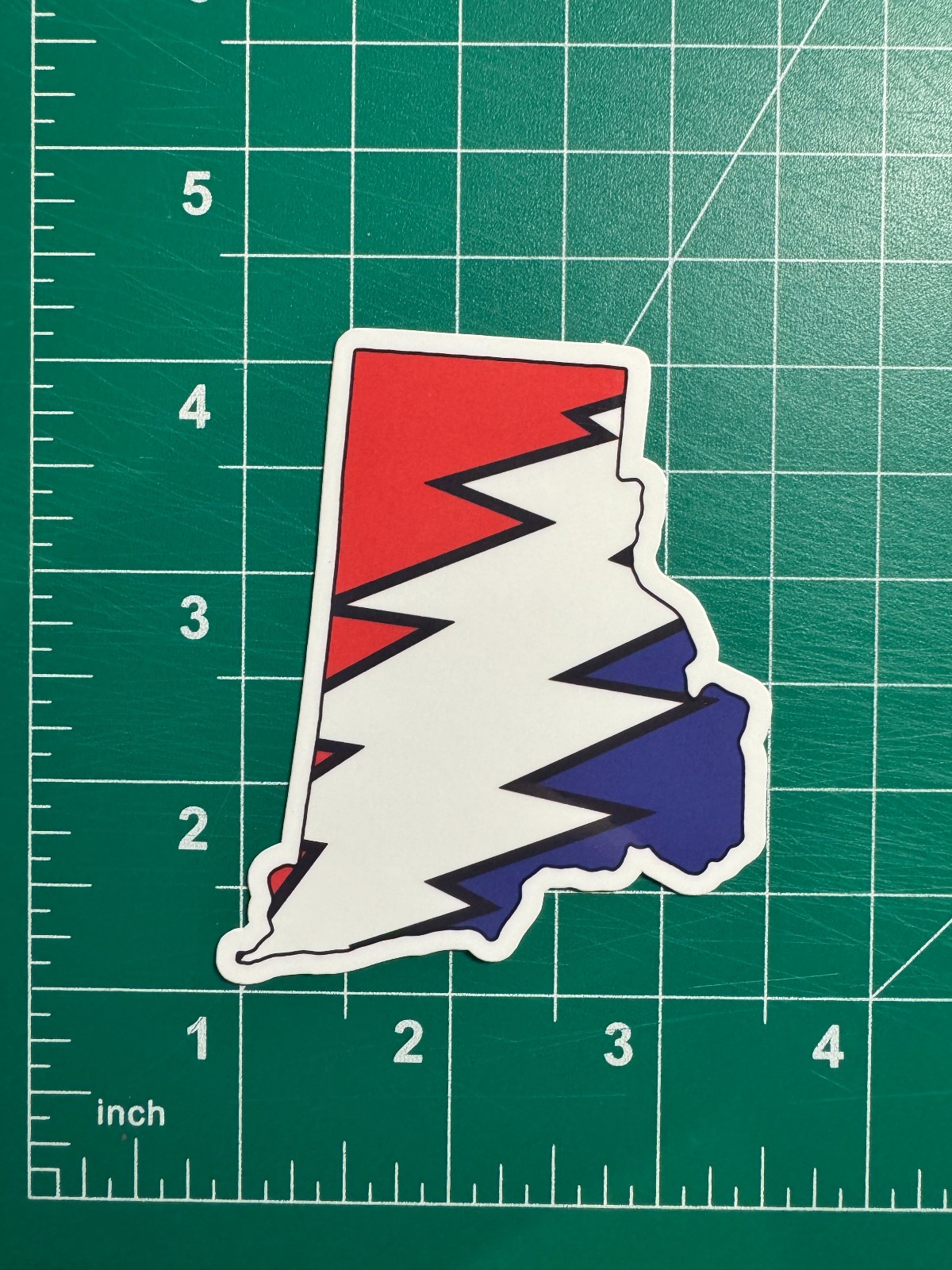Rhode Island Stealie – Grateful Dead – Laminated Vinyl Sticker 3″x2.5″