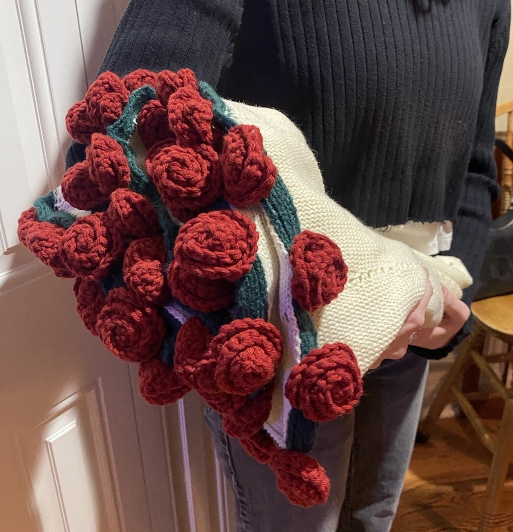 Finished Flower Bouquet Blanket, Crochet Red Rose Knitted Throw Blanket 40”