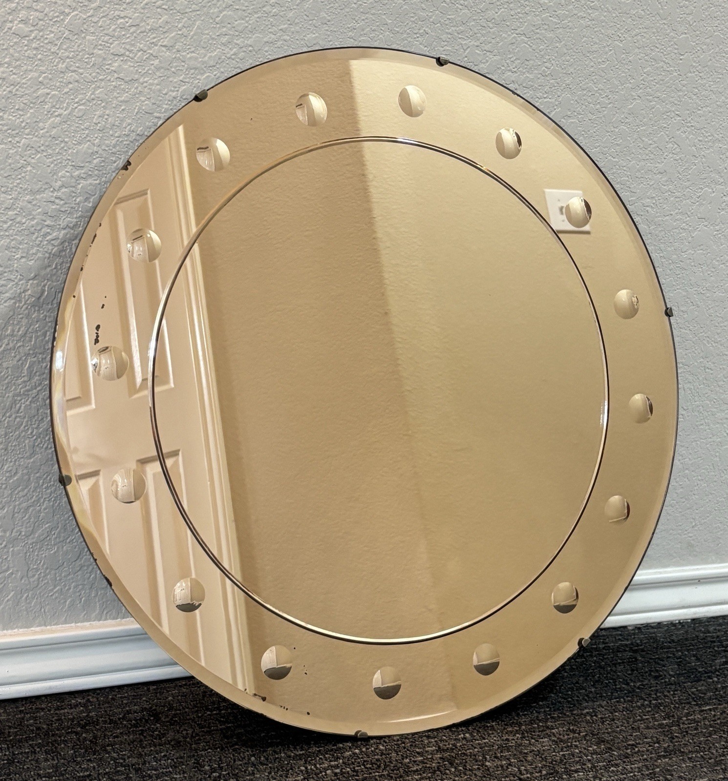 Antique 1930s Era Art Deco English Punted Round 23″x23″ Peach Glass Mirror