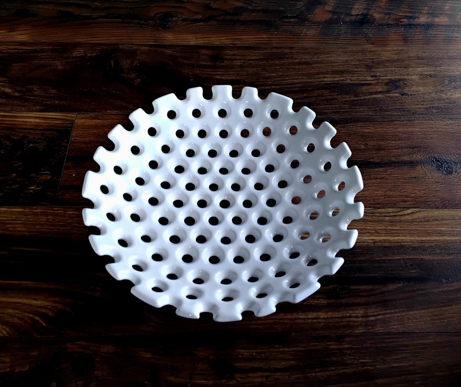 Ashland White Ceramic Decorative Lattice Fruit Bowl. Dish Centerpiece