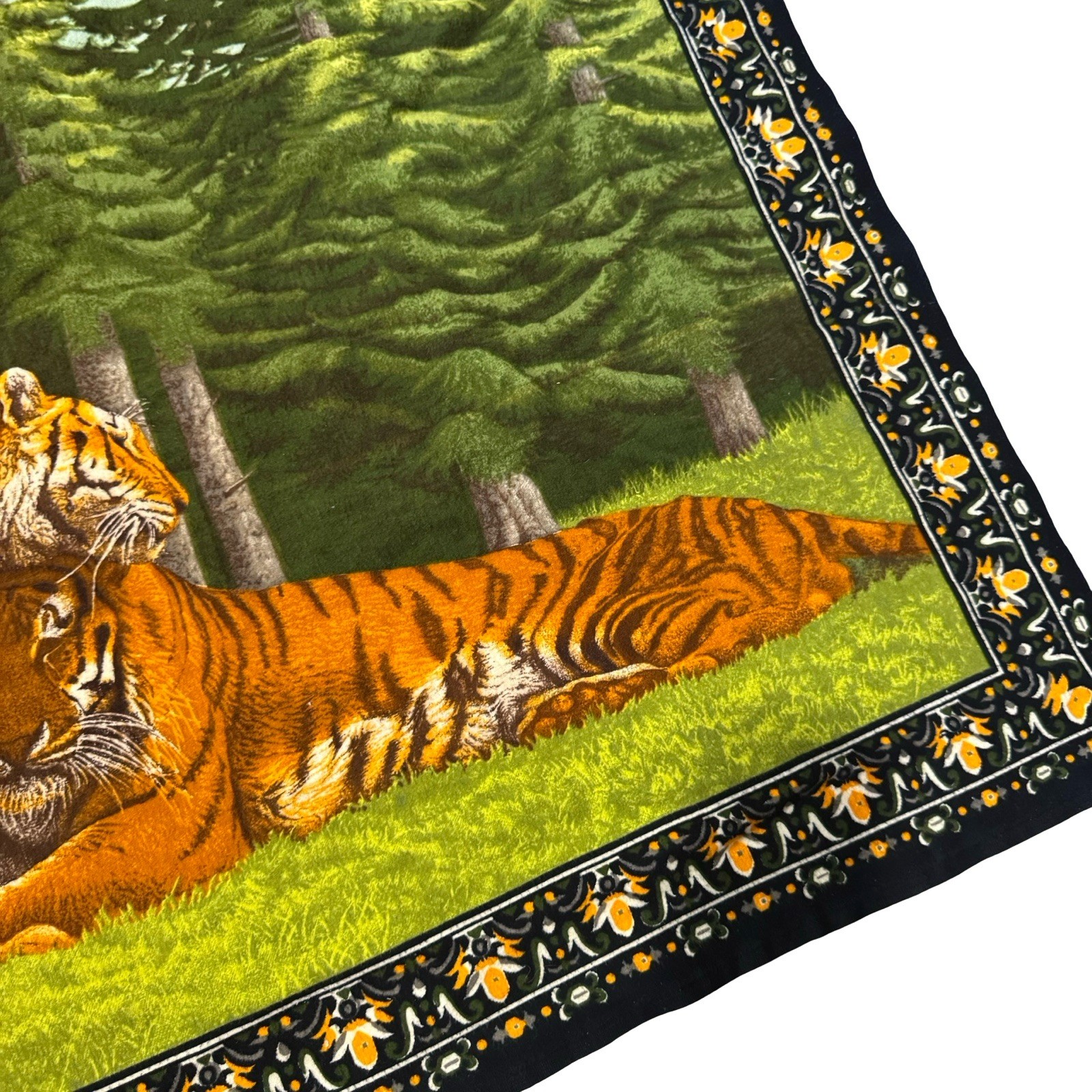 Vintage MCM Tiger Family Wall Tapestry Cotton 53×36.5″ 70s Made