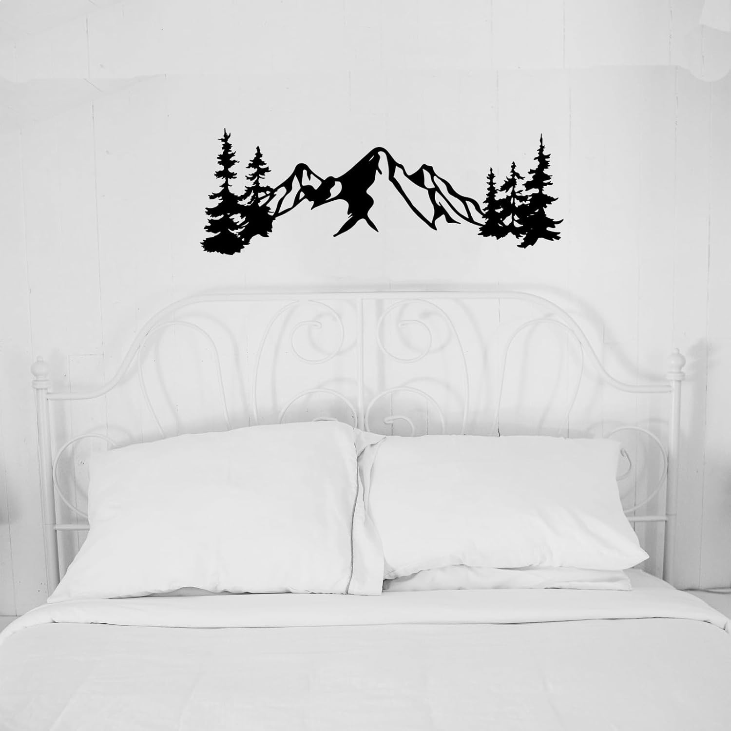 Metal Mountain Wall Art Decor, Mountain Forest Silhouette Art Suitable for Livin