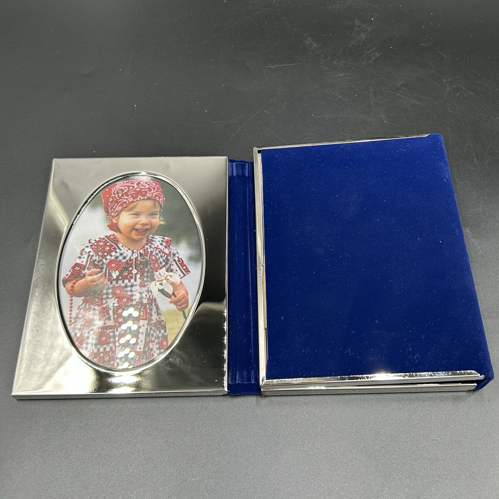 International Silver Triple Slide Photo Frame 4×6 Silver Tone Folding Frame