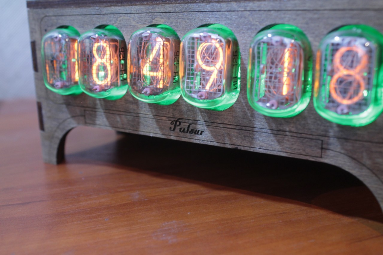 Nixie tube clock IN 12 table desk retro old vintage clock for bedroom