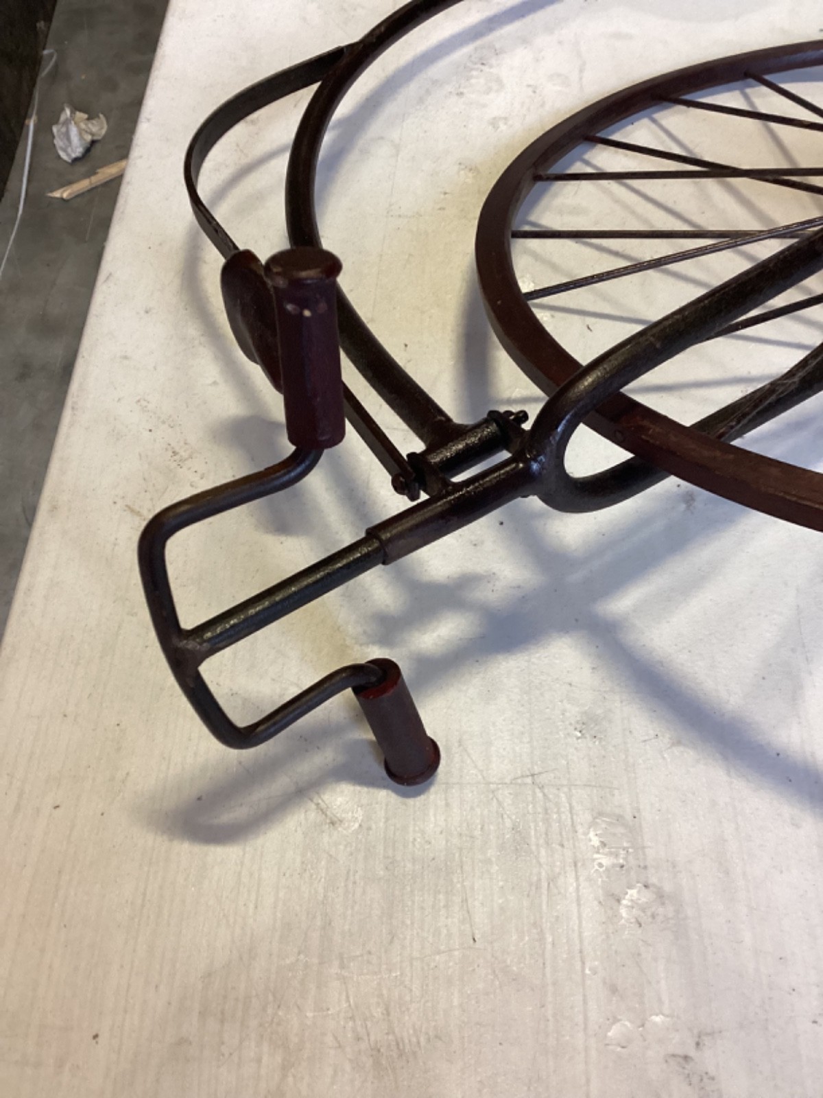 Metal Wire Rod Sculpture Antique High Wheel Bicycle Wall Display Art 25” x 25”