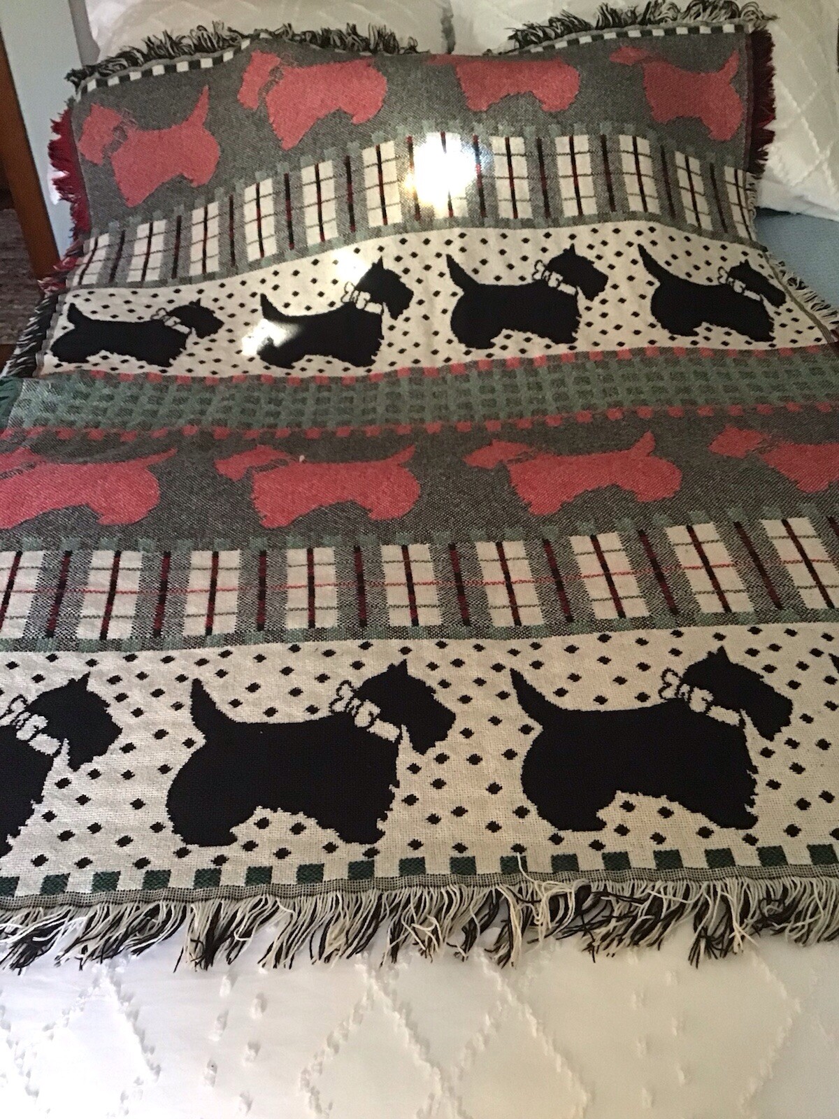 Crown Crafts 100% Cotton Throw Plaid W/ Scottie Dogs
