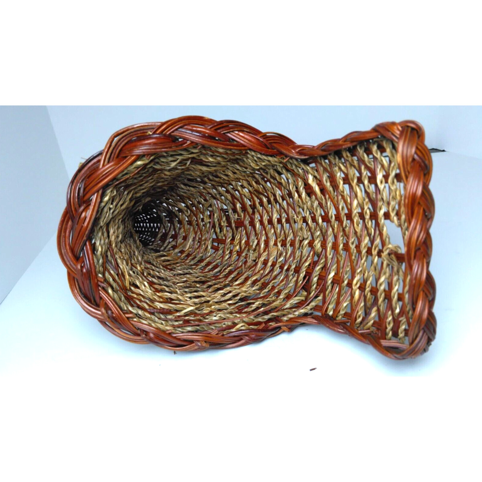 Small Cornucopia Basket – Free Standing or Hanging – Adorable! – Fast Shipping!