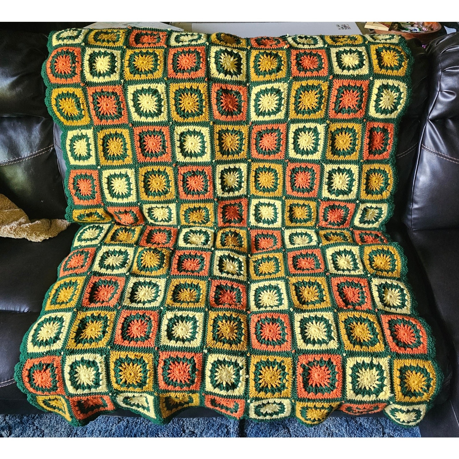 GRANNY SQUARE AFGHAN 4′ x 6′ Crochet Colorful Puff Balls Scalloped Edge GIFT