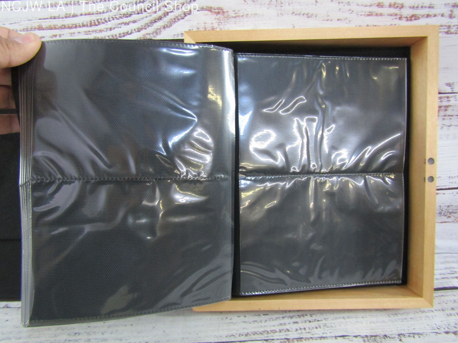 Pottery Barn Clove Everyday Suede Photo Album Holds 100 4×6 Photos