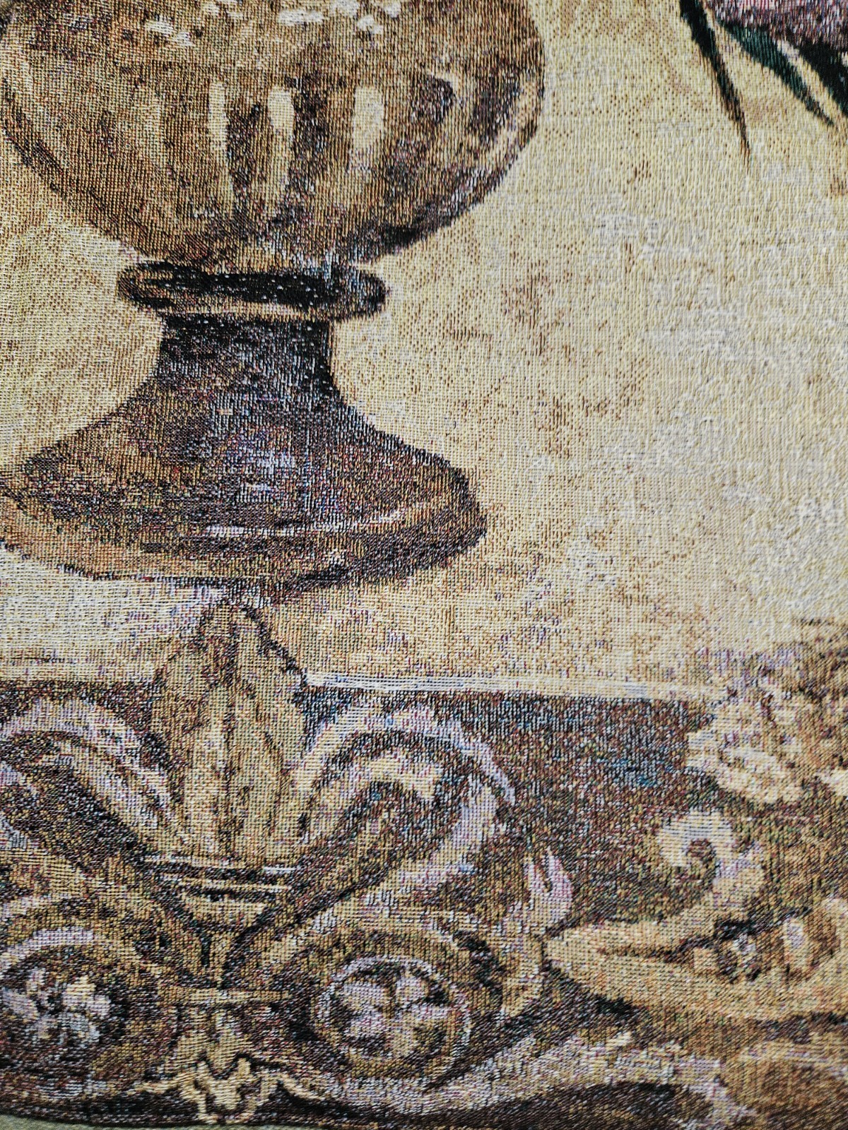 Fabric Bureau Vase Of Flowers Woven Wall Tapestry/Lined Multicolor 39″ X 39″