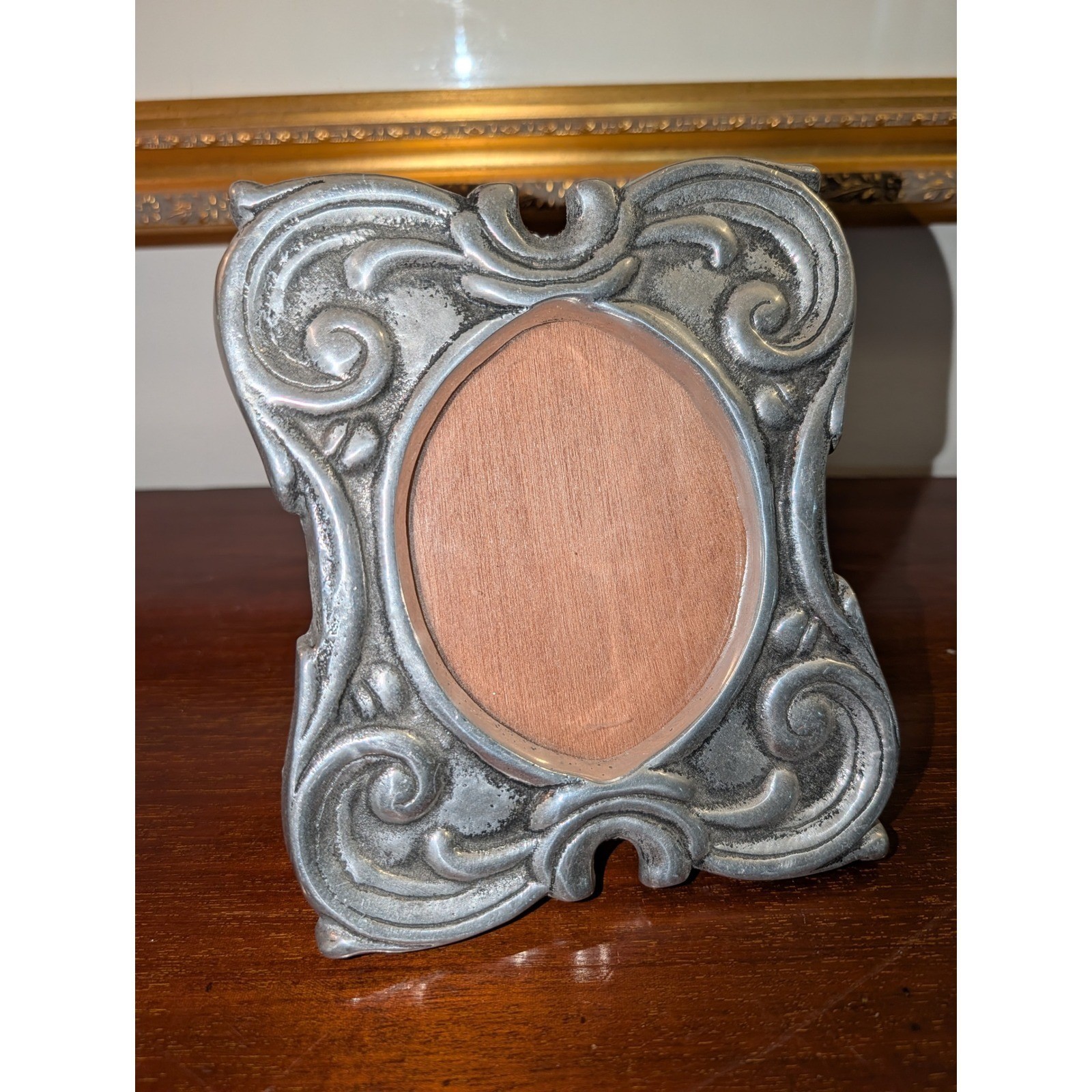 Vintage Mexican Pewter Ornate Scrollwork 3.5×4.75 Oval Opening Photo Frame