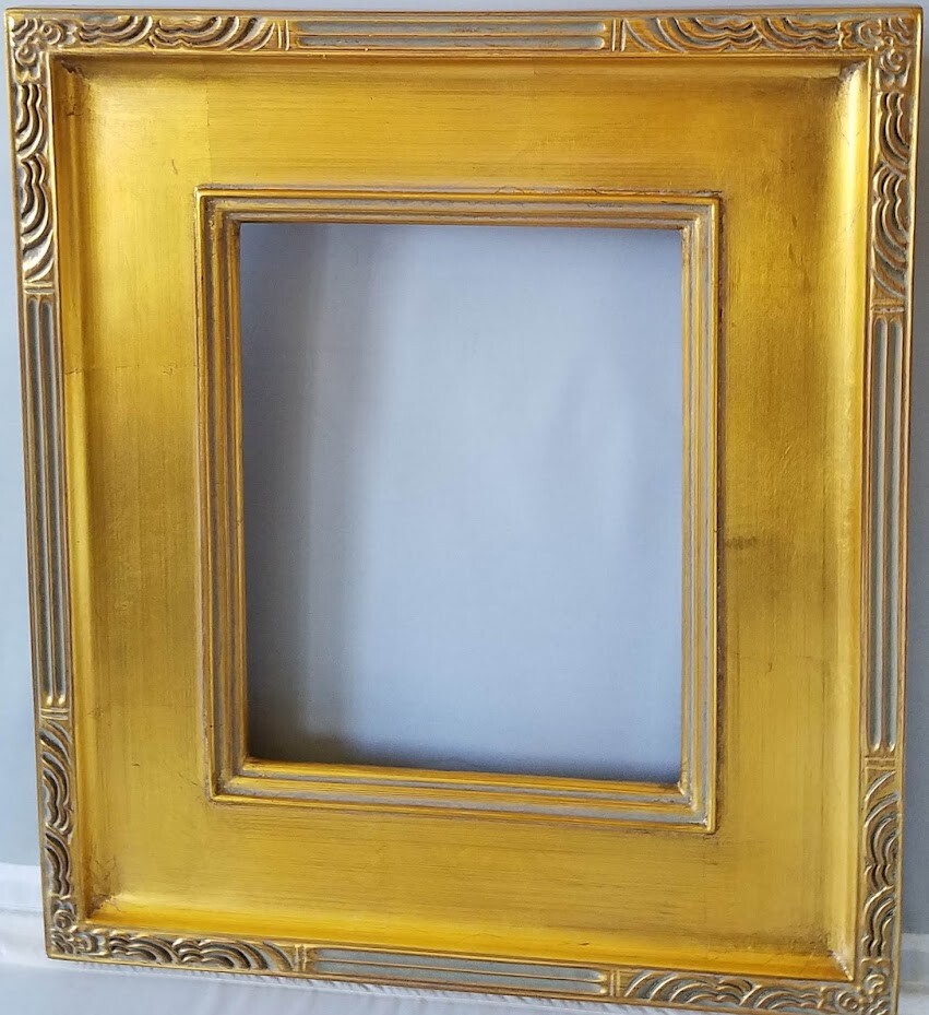 3-3/4 Alizee Deco Embossining corners,Slight Scoop,Gold Panel Wood Frame 8 x10
