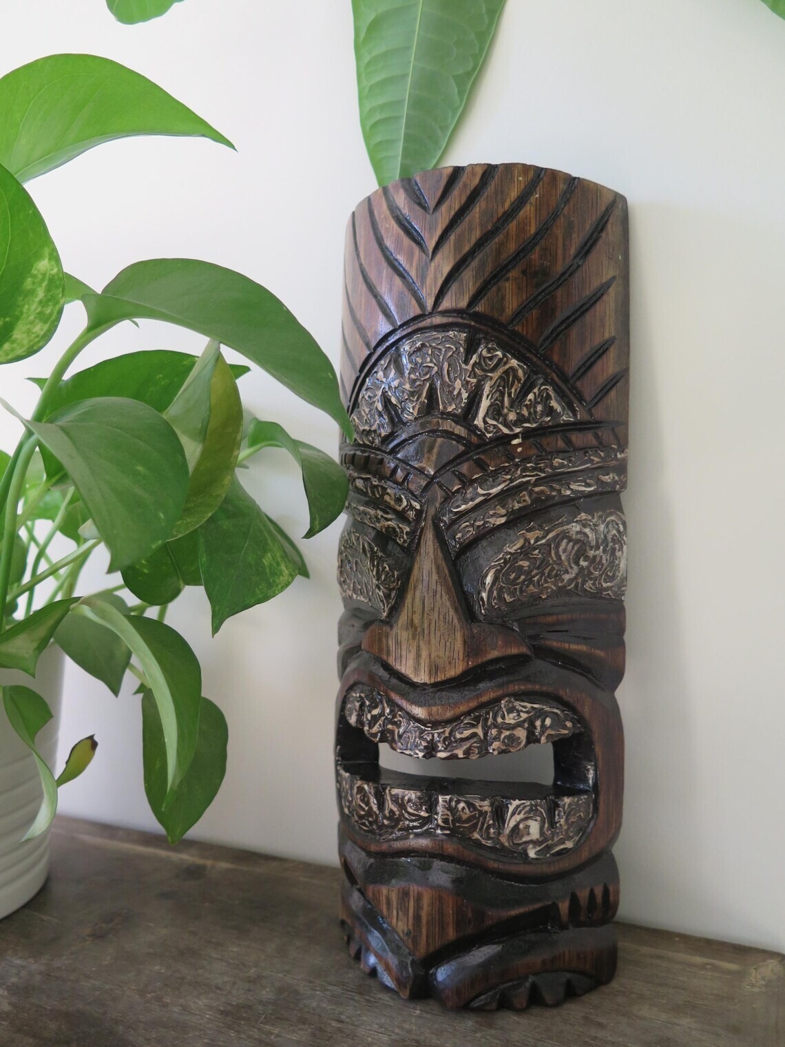 Hawaii Hand Made Carved Wooden 12″ Tiki Painted Mask Wall Decor Hanging Man Cave