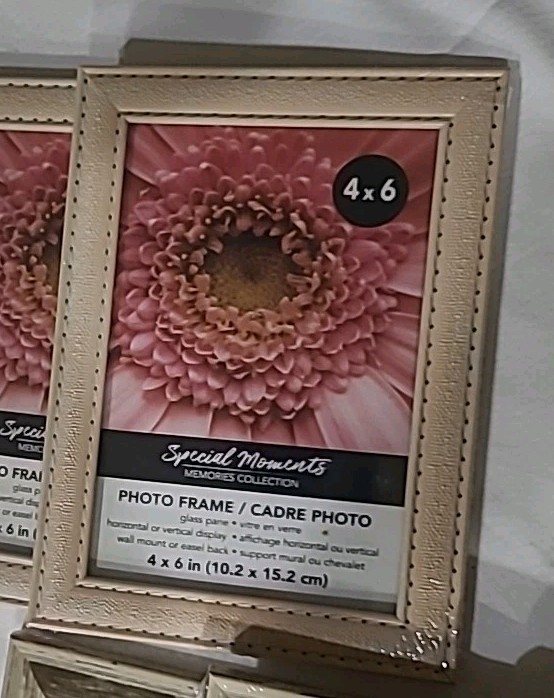 Lot Of 9 New Plastic Picture Frames – 3 Holds 4x4in – 6 Holds 6x4in Photos