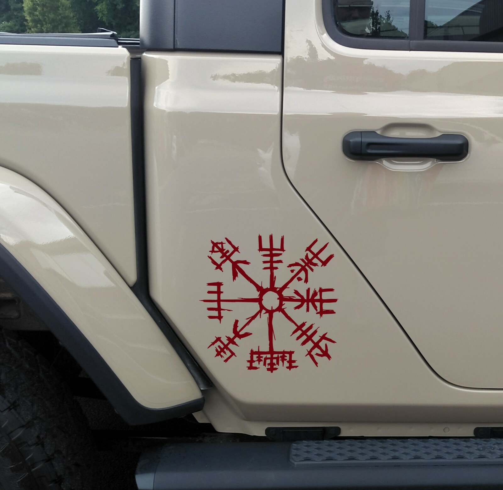 Viking Compass Vinyl Decal V10 | Vegvisir Way Sign Post Norse Mythology Die Cut