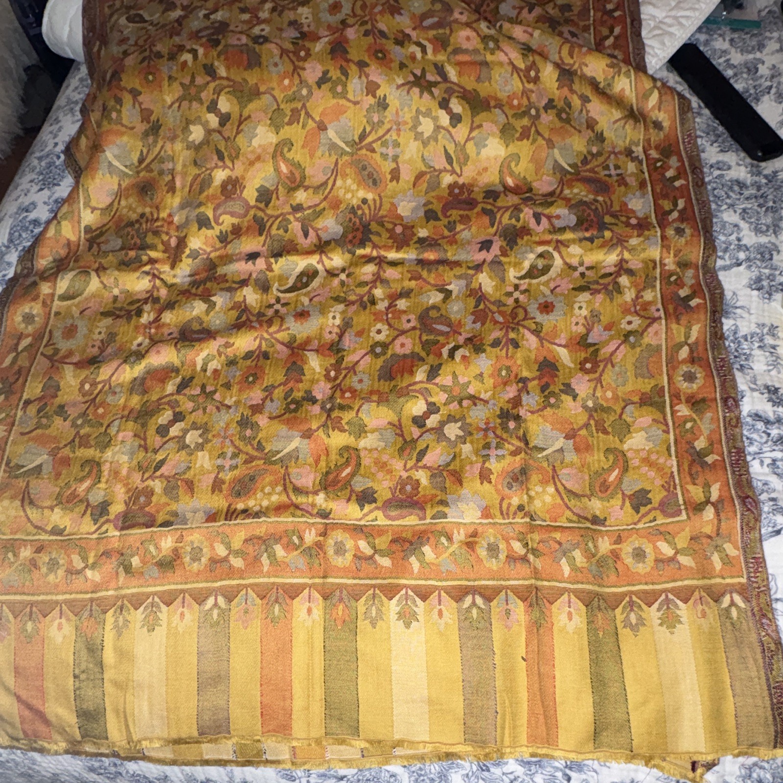Pashmina scarf L 29 x 79 in gold /brown floral woven scarf