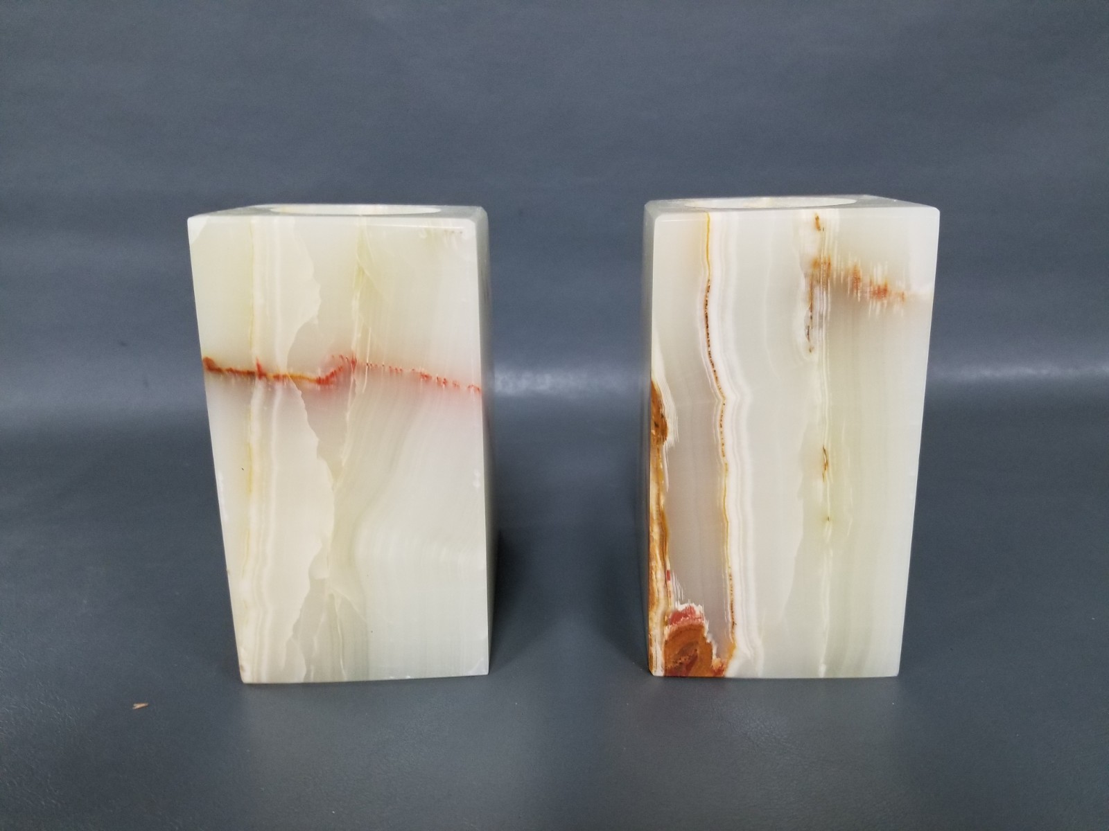 VTG 5″ Tall Solid Onyx Red / Gold / Tan Veined Candleholder Bookends – Slanted